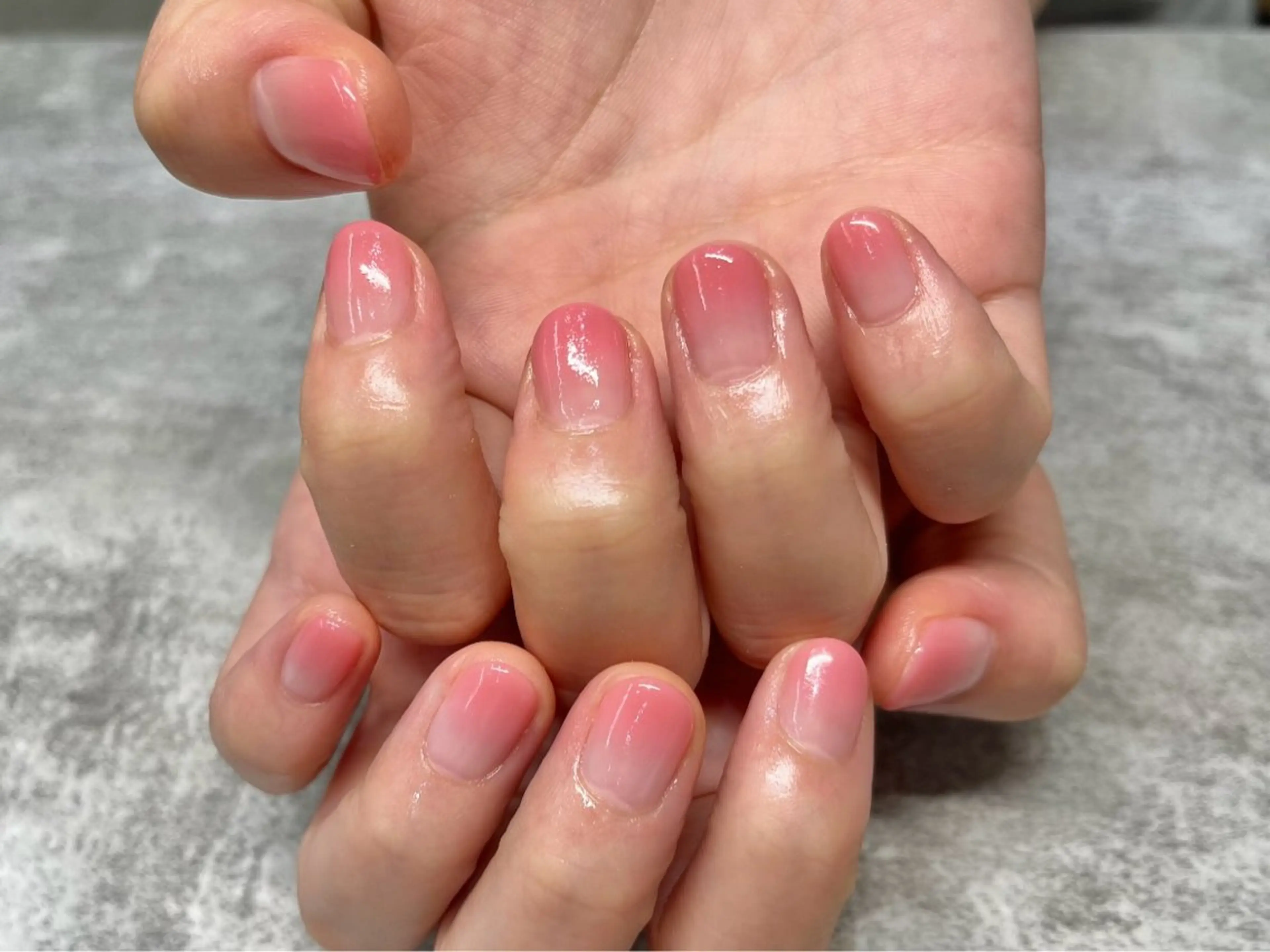 ネイル グラデーション ピンク ハンドネイル Bianca大名店 WATANABEのネイルデザイン