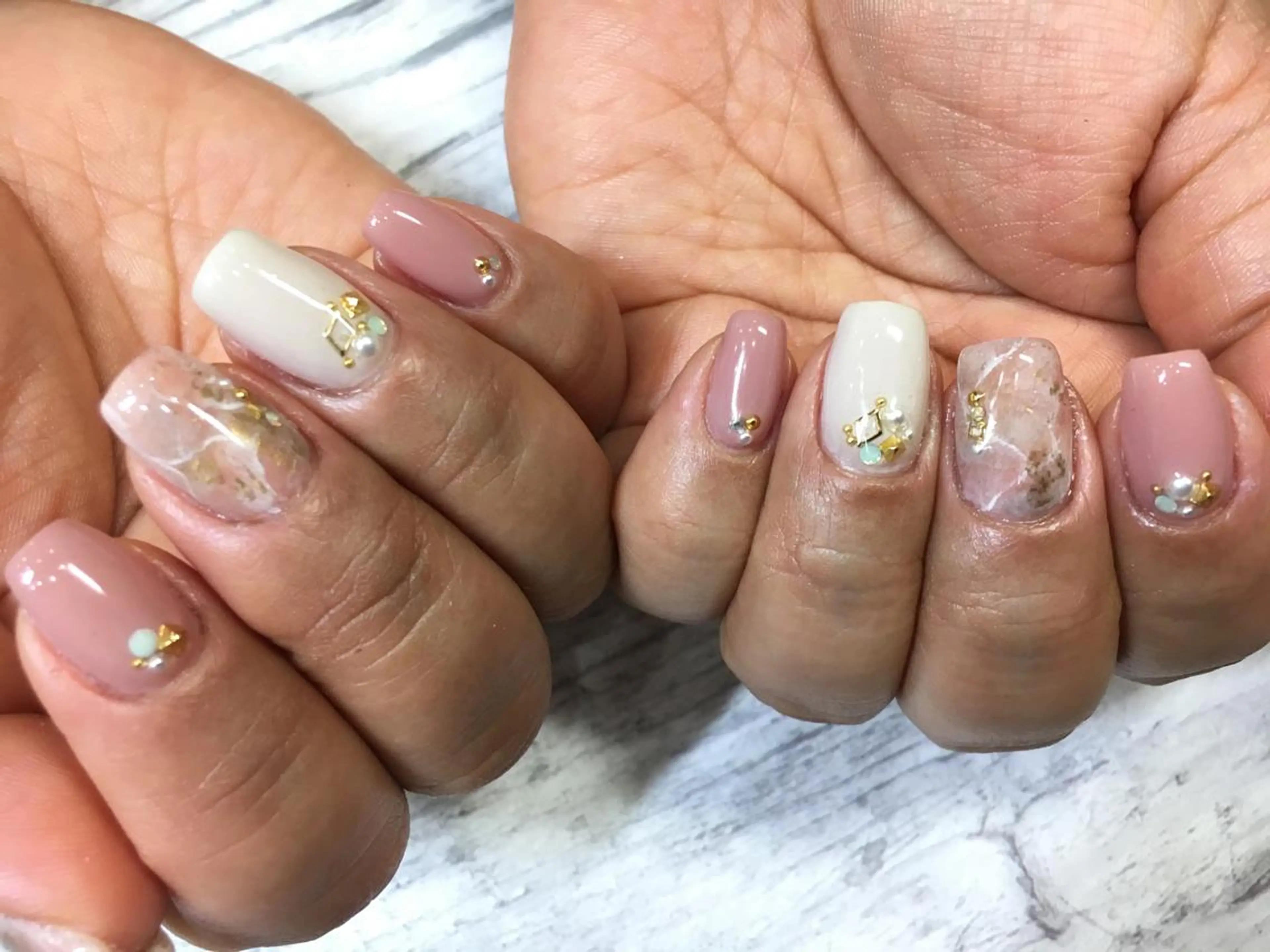 ネイル キュービック 明石店のネイルデザイン