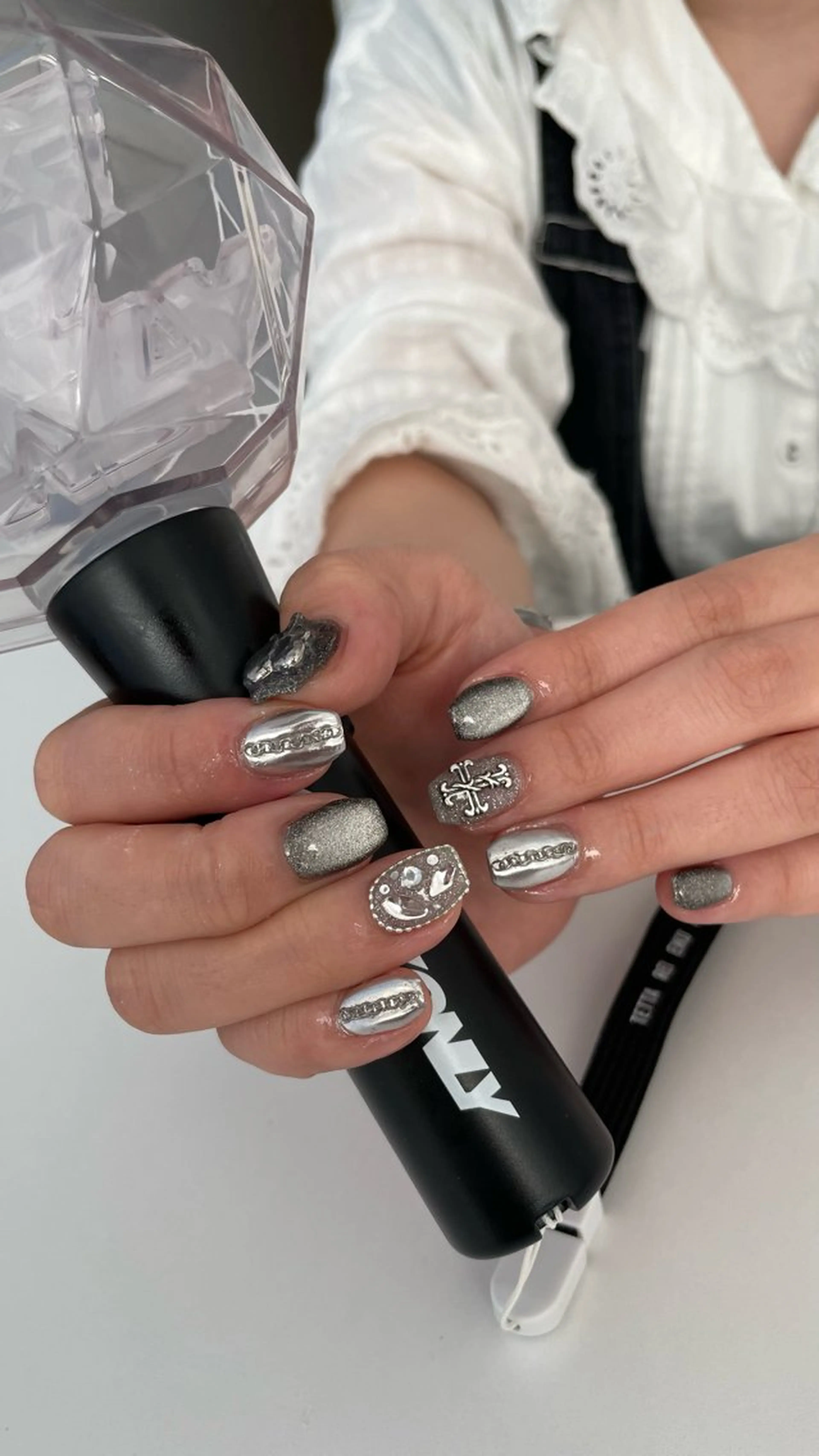 ネイル チークネイル フラッシュネイル ジェルネイル ハート ラメ(グリッター) ハンドネイル Sugar. ひかり໒꒱˚.*のネイルデザイン