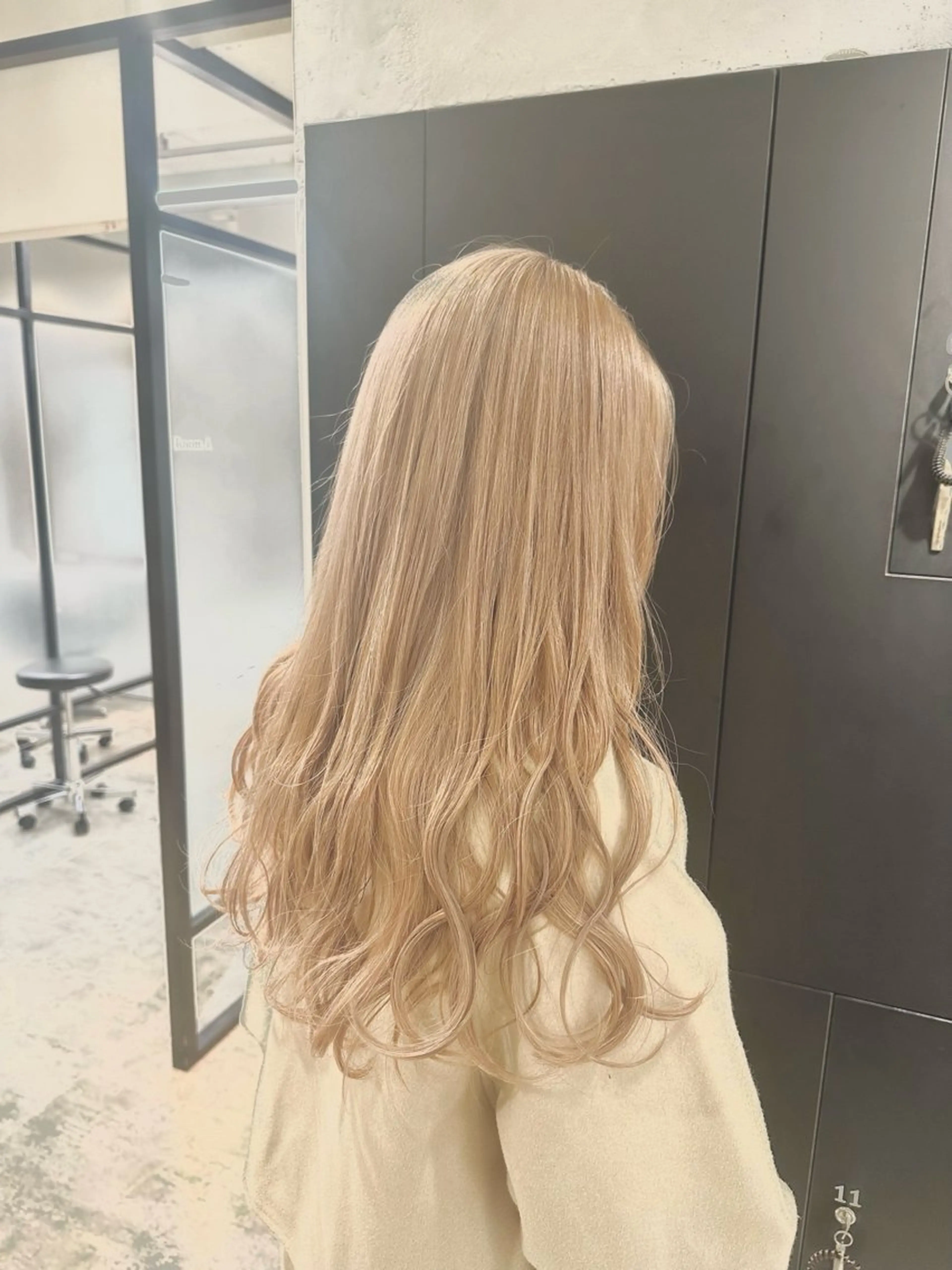 🩵ミニモ限定🩵 ケアブリーチ+ケアカラー+トリートメント    ‪‪🤍鎖骨下の長さの方‪‪🌱‬の写真