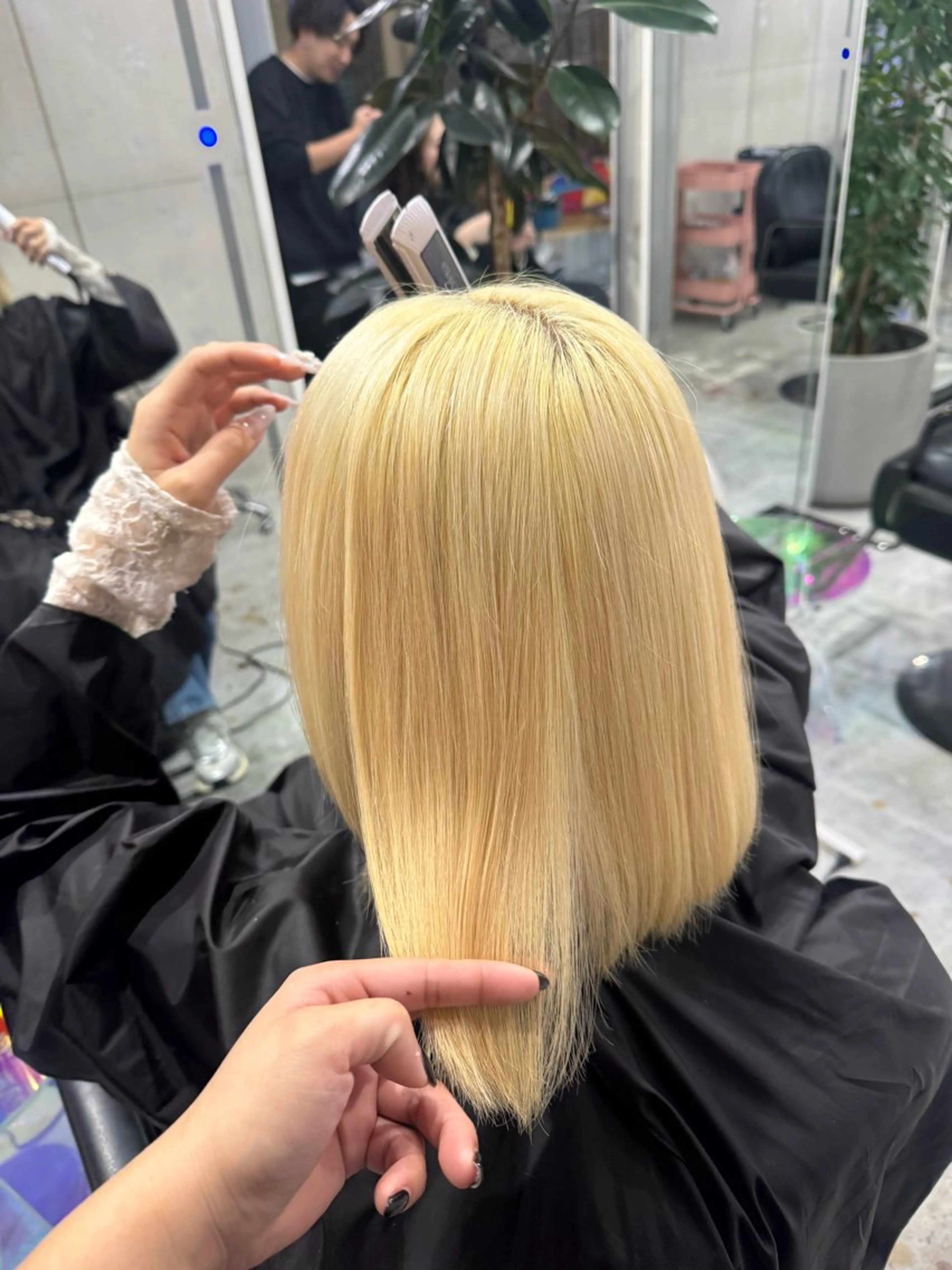 ショート Yurina ブリーチ特化のヘアスタイル