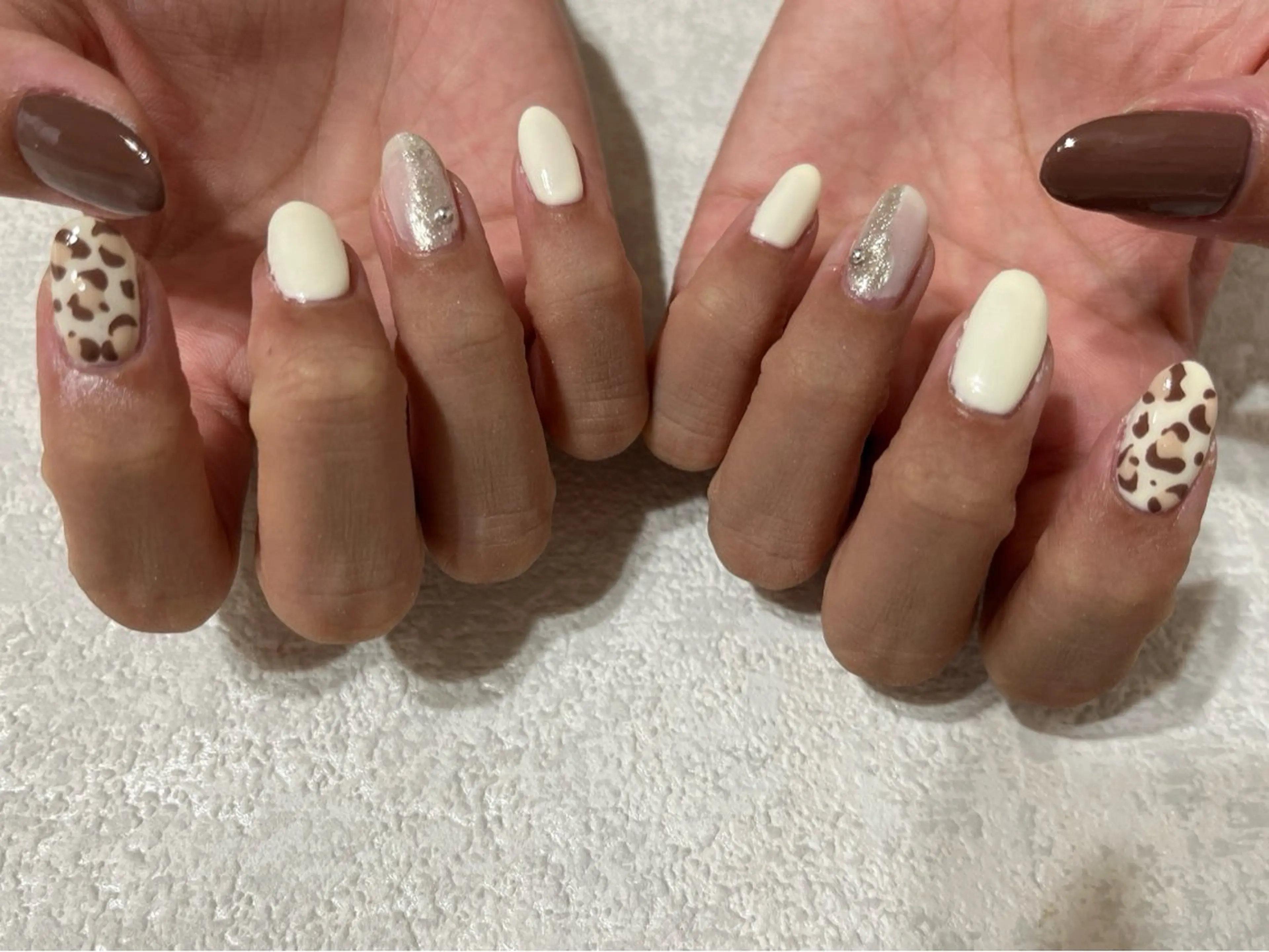 ネイル オーロラネイル フットネイル フレンチネイル ジェルネイル 韓国ネイル ハンドネイル kikinail 溝の口のネイルデザイン