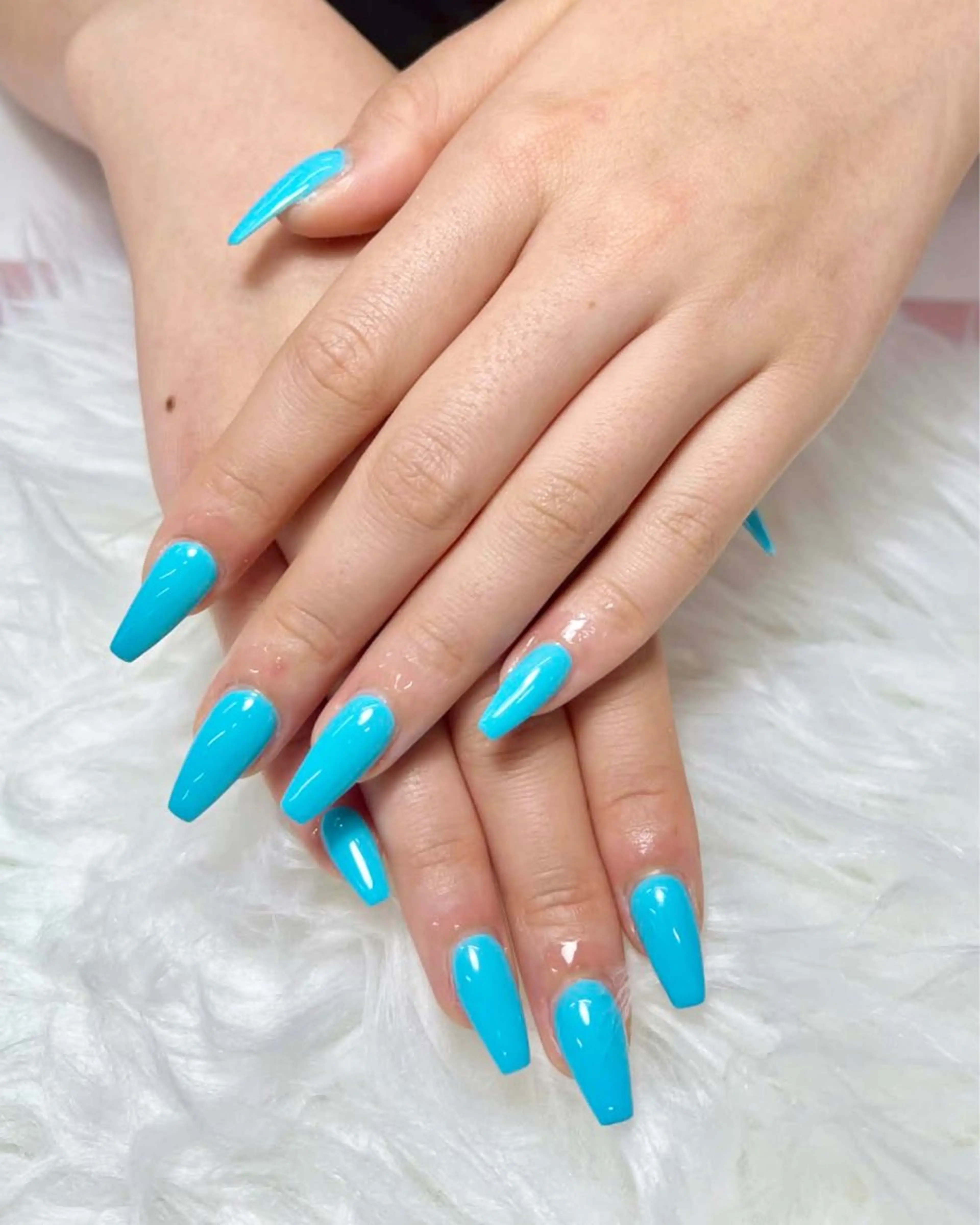 ネイル AURA NAIL 上前津のネイルデザイン