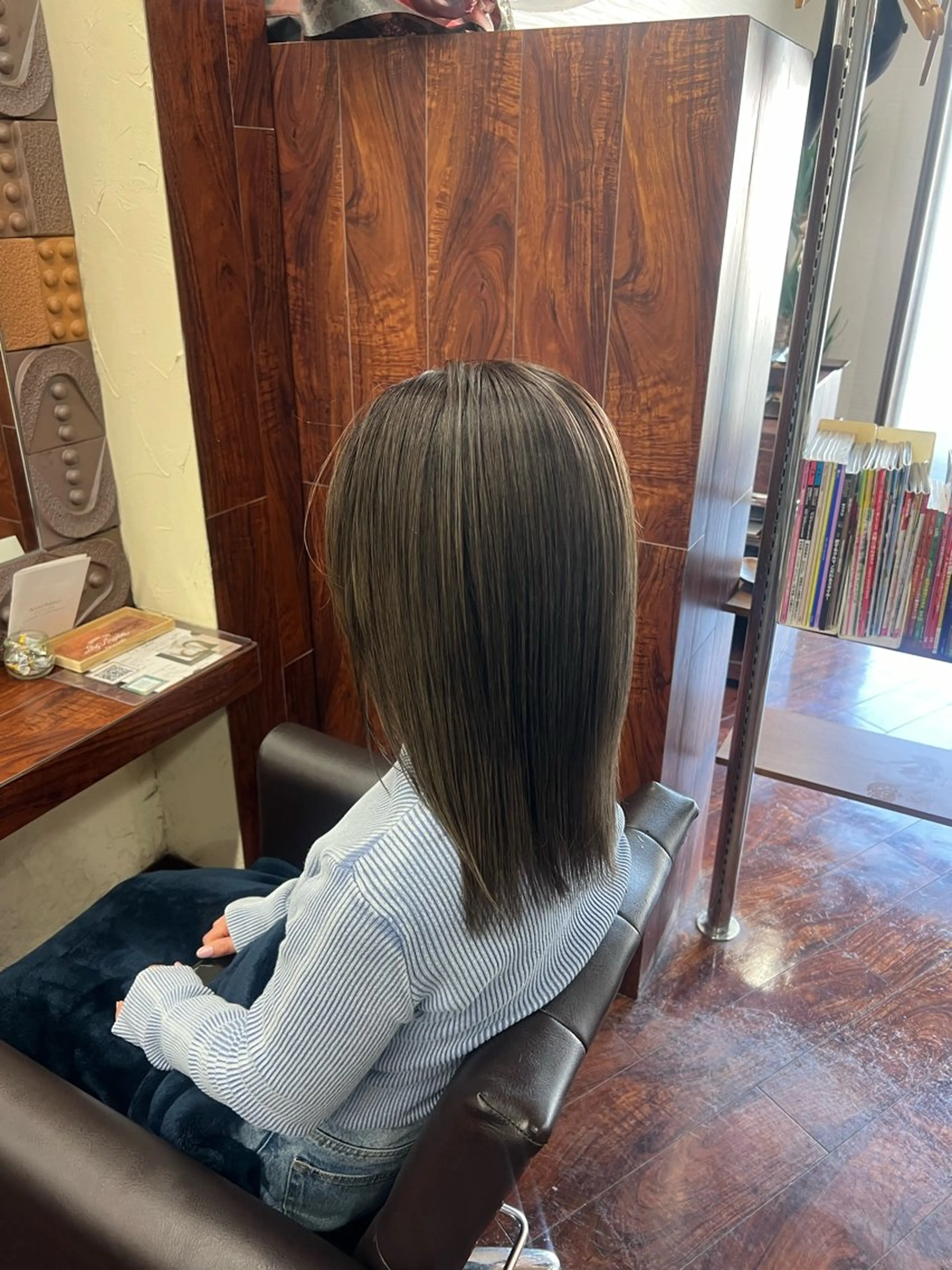 ミディアム LaRmE 代表　HoHaRa.のヘアスタイル