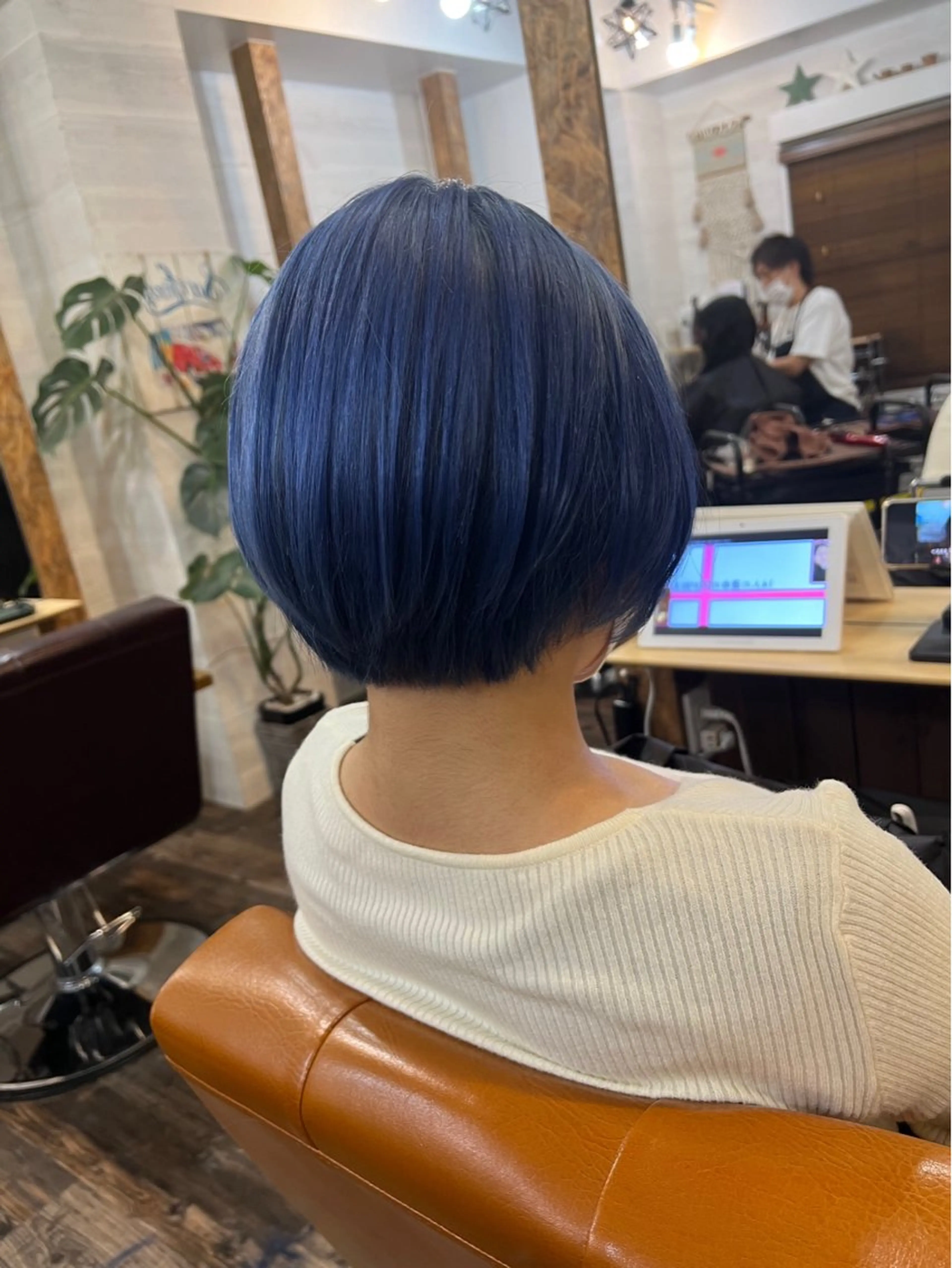 ショート ヘアカラー トリートメント ✨ハイトーン✨透明感 ✨生神　優季のヘアスタイル