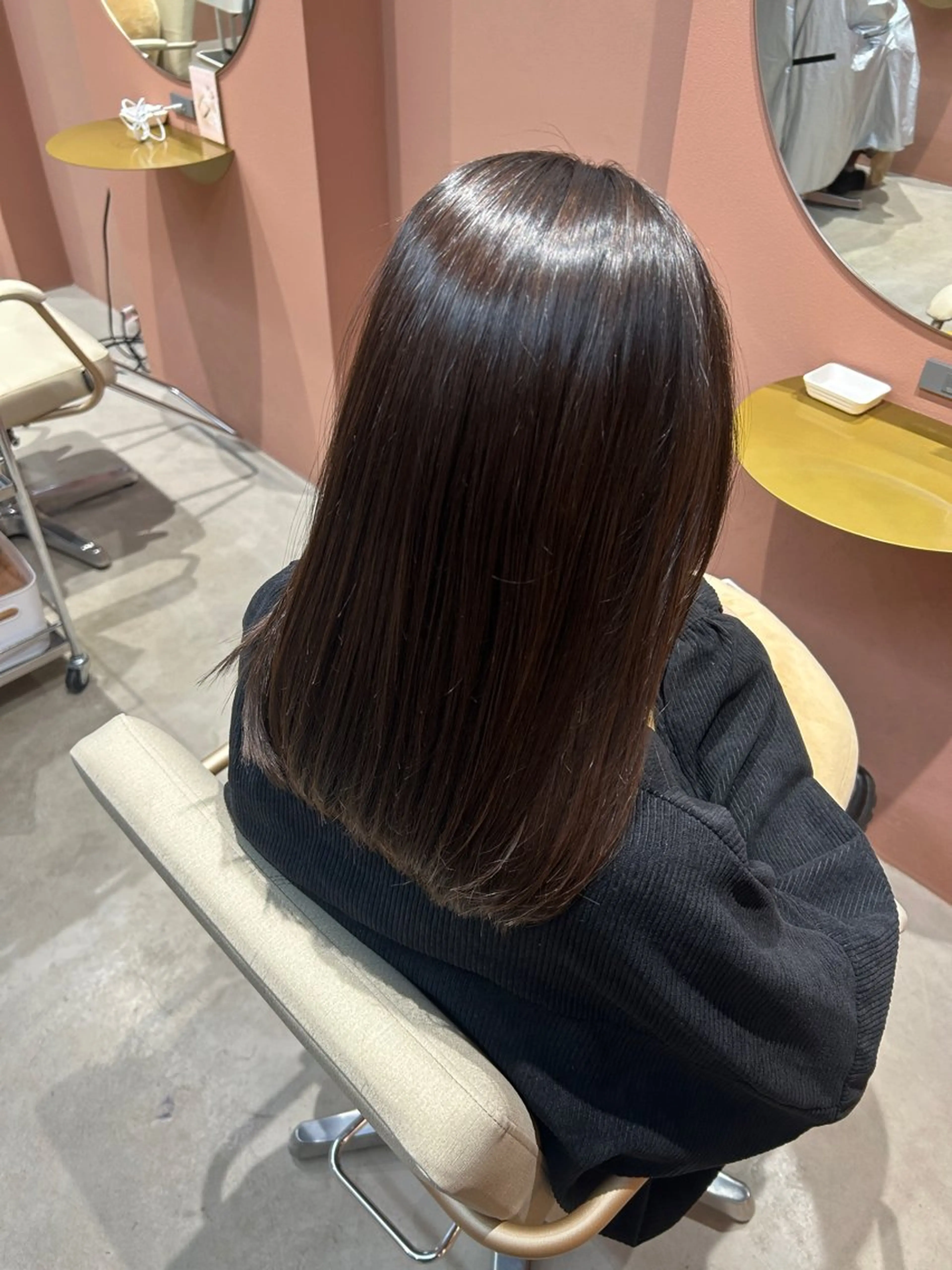 ミディアム 上場 健史のヘアスタイル