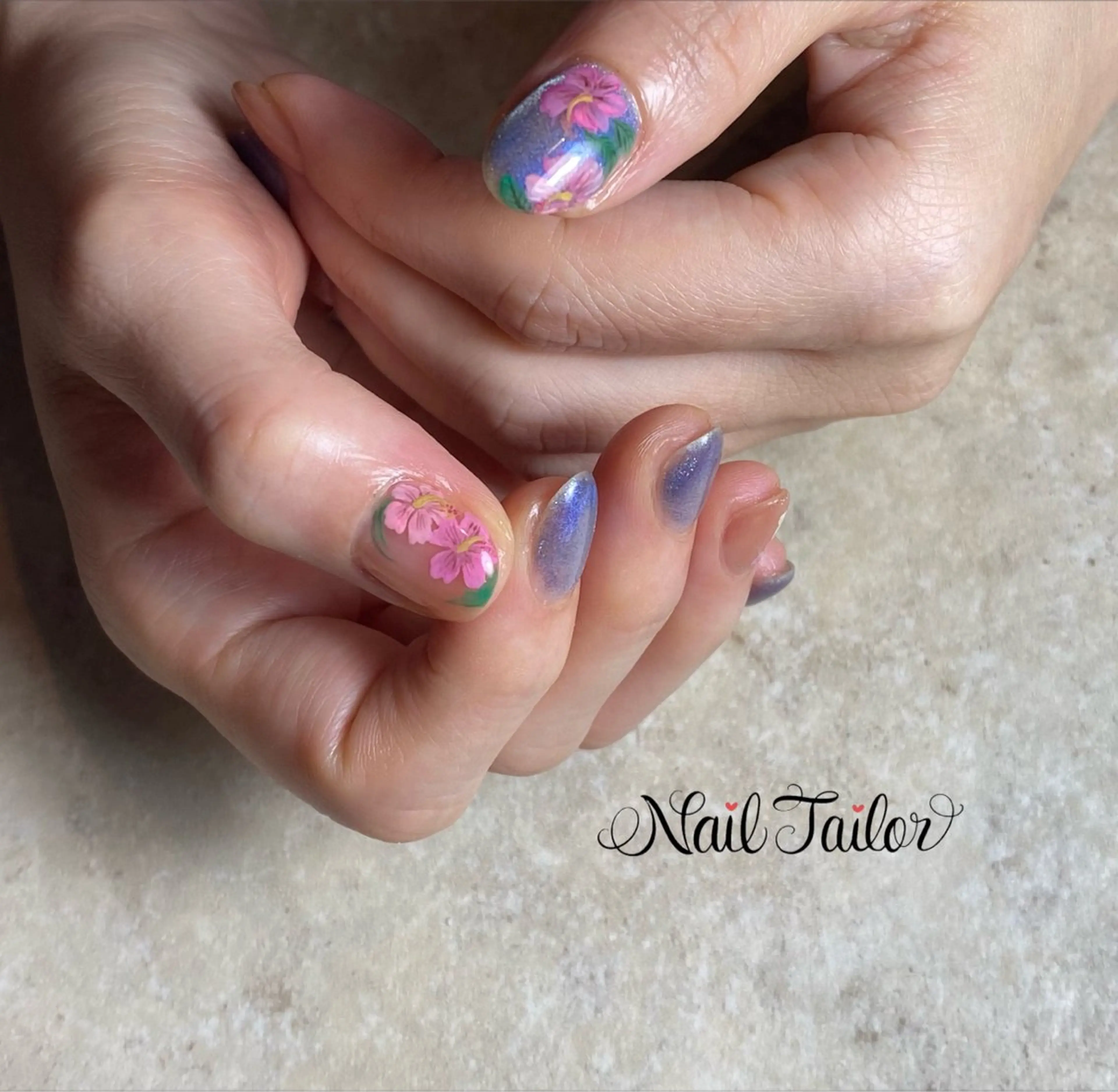 ネイル アートネイル 長さ出し フラワーネイル ジェルネイル キラキラネイル ハンドネイル NailTailor ネイルテイラーのネイルデザイン