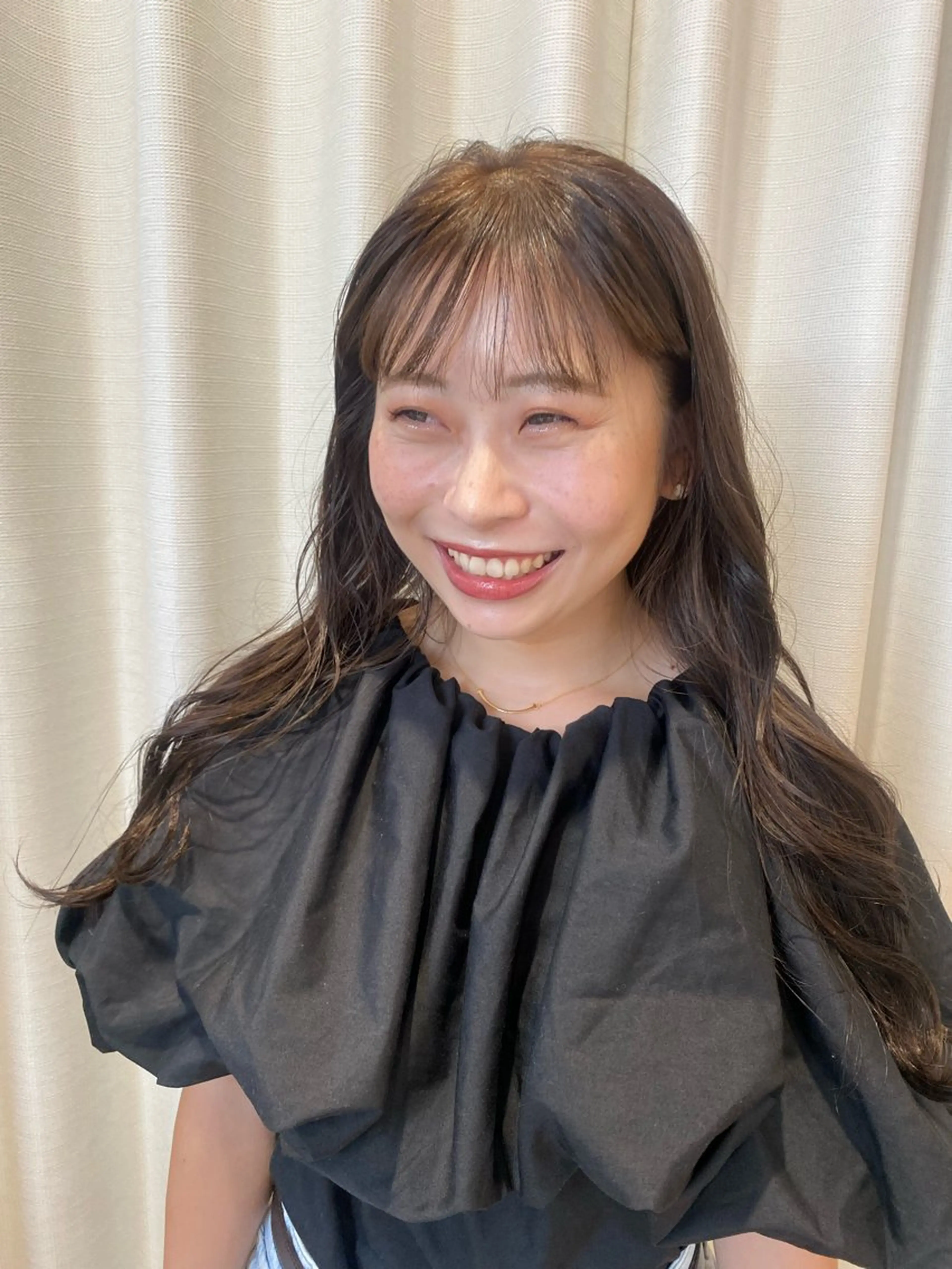 ロング カラー ブリーチ 透明感カラー ブリーチなしカラー 増井 彩乃のヘアスタイル