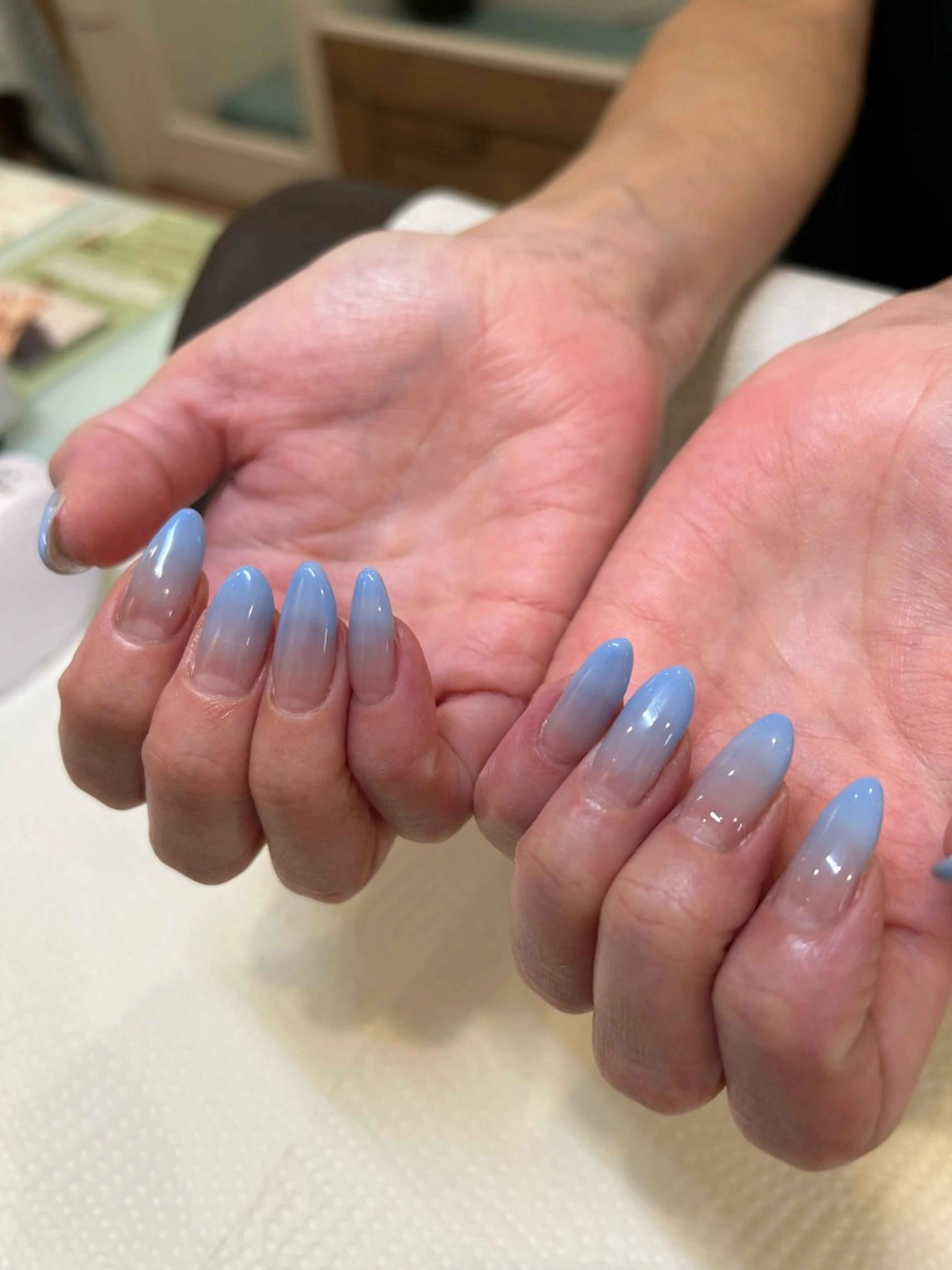 ネイル グラデーション 水色 diarblue 茅ヶ崎のネイルデザイン