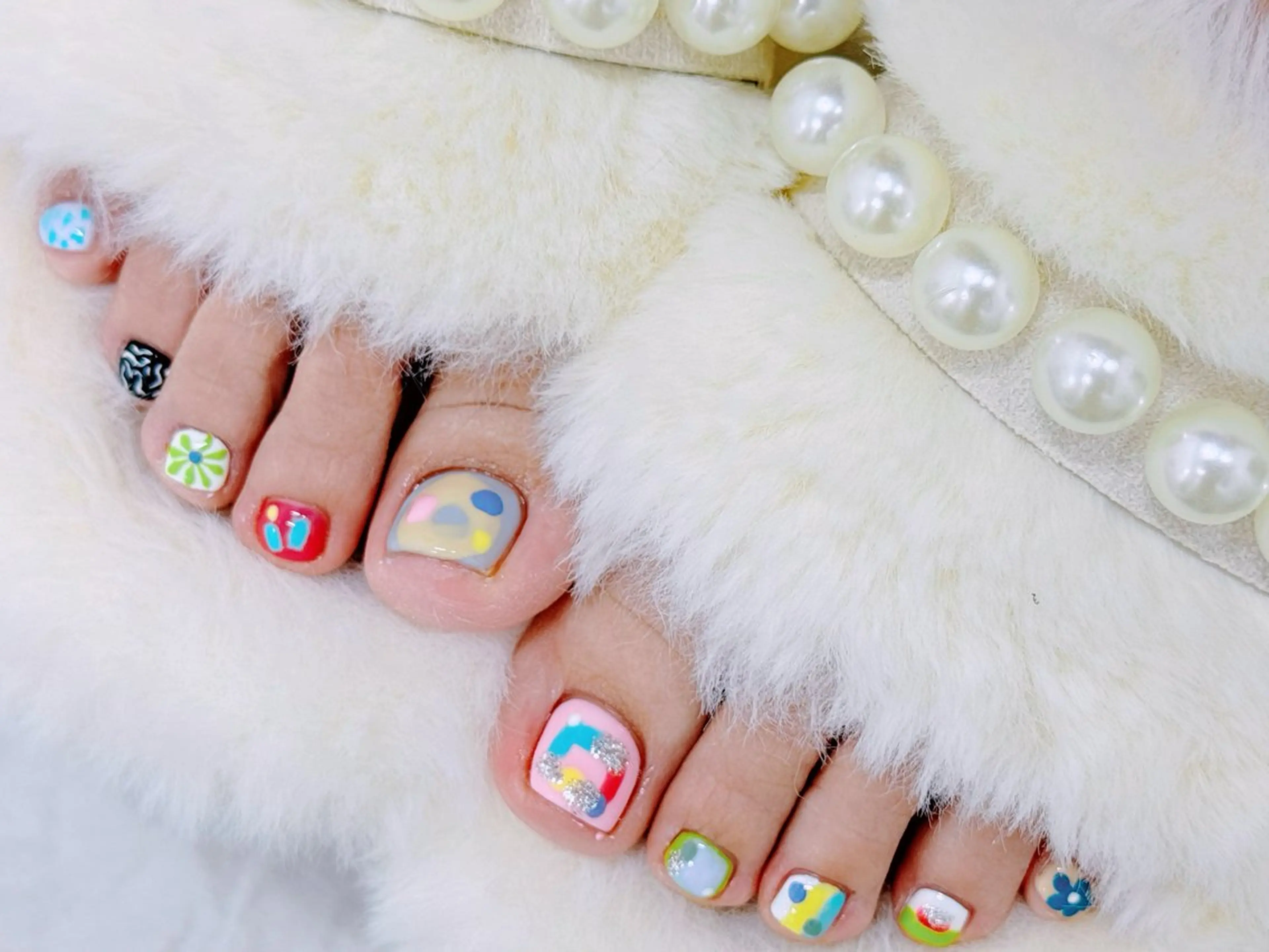 ネイル フットネイル JOJOネイル所属・JOJO ネイルのネイルデザイン