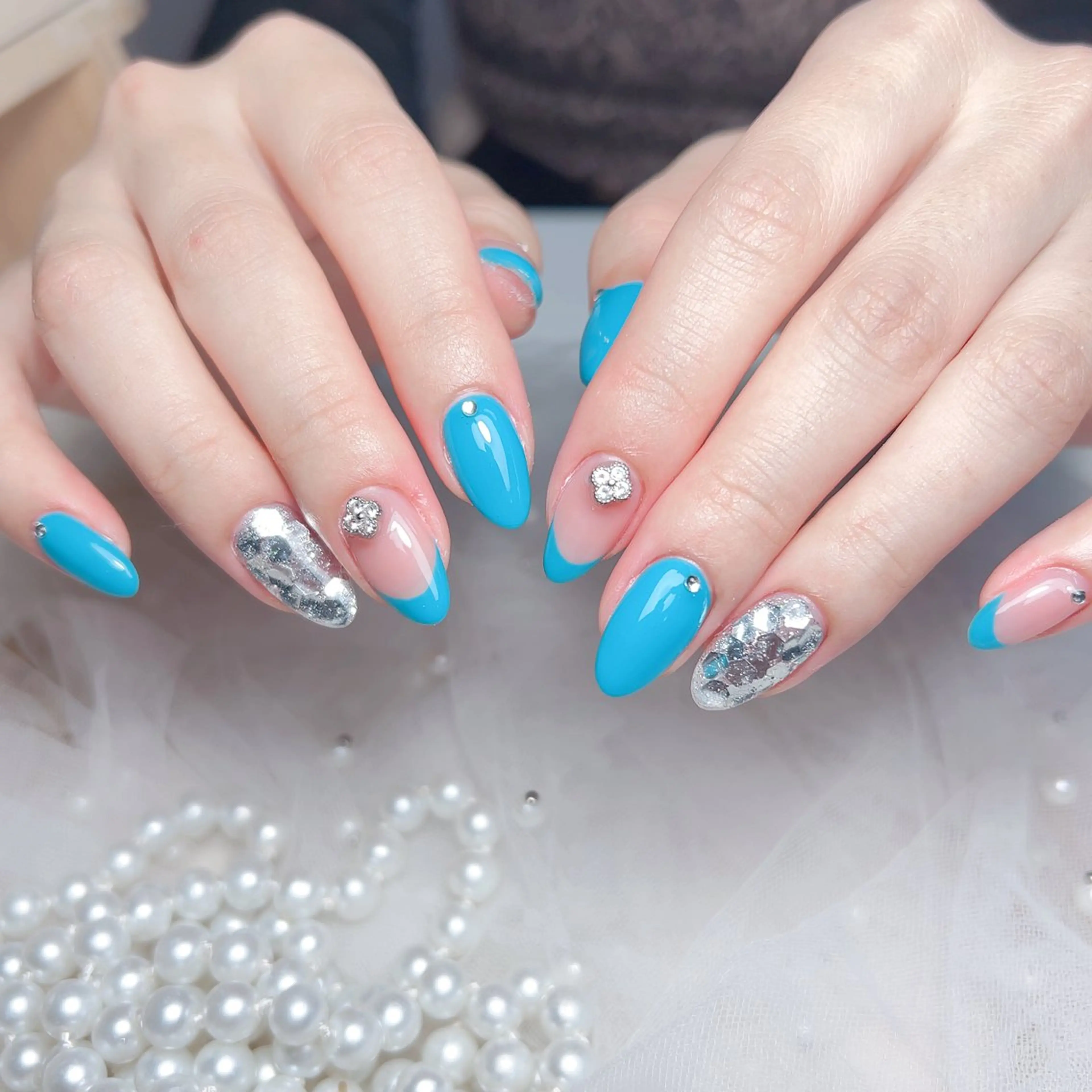 ネイル ハンドネイル 🎀M nails✨ ビューティーのネイルデザイン