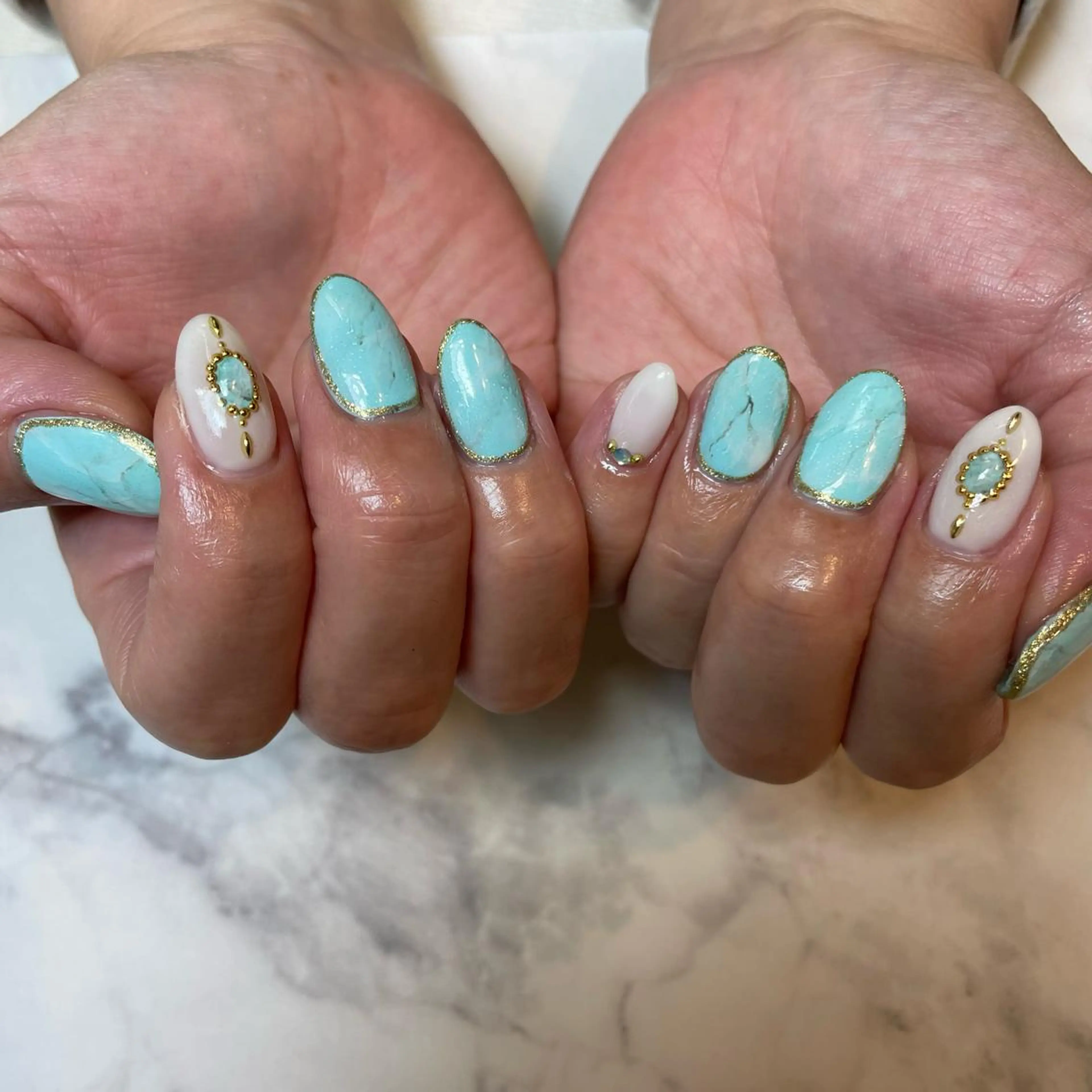 ネイル es nailのネイルデザイン