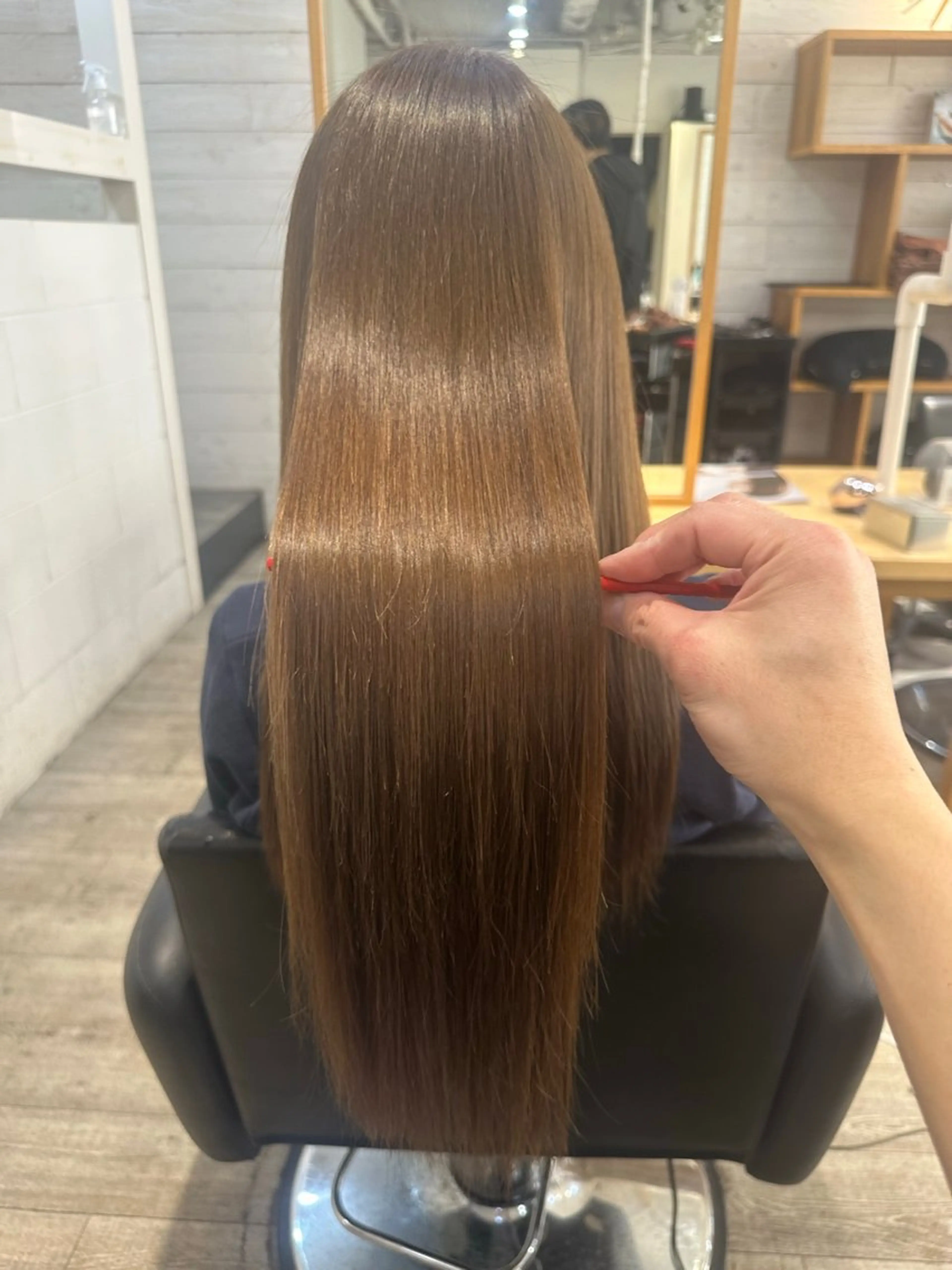 ロング MOU namba ムウナンバのヘアスタイル