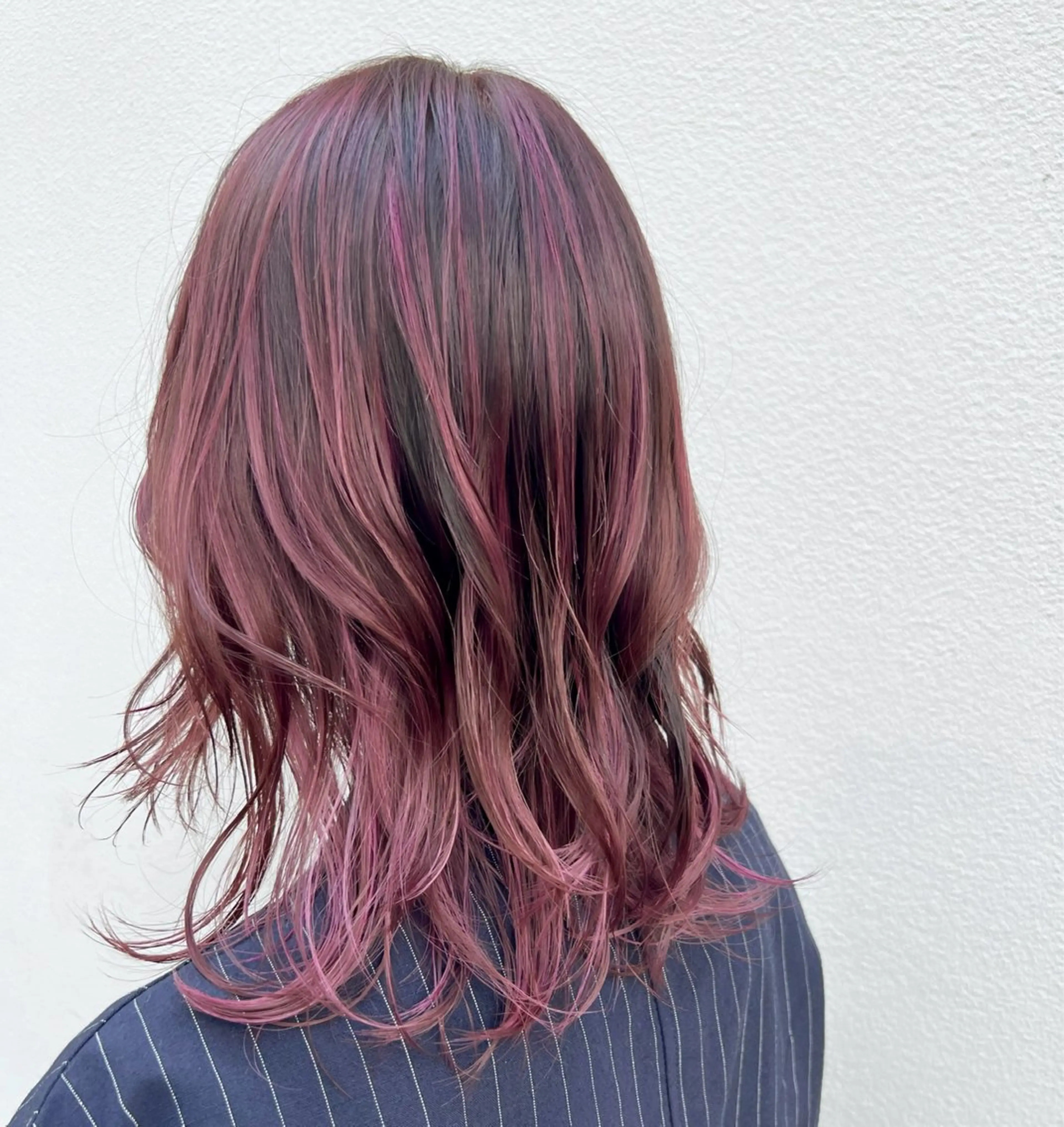 セミロング カラー ピンクカラー 透明感/血色カラー/ 似合せレイヤー/ゆいのヘアスタイル