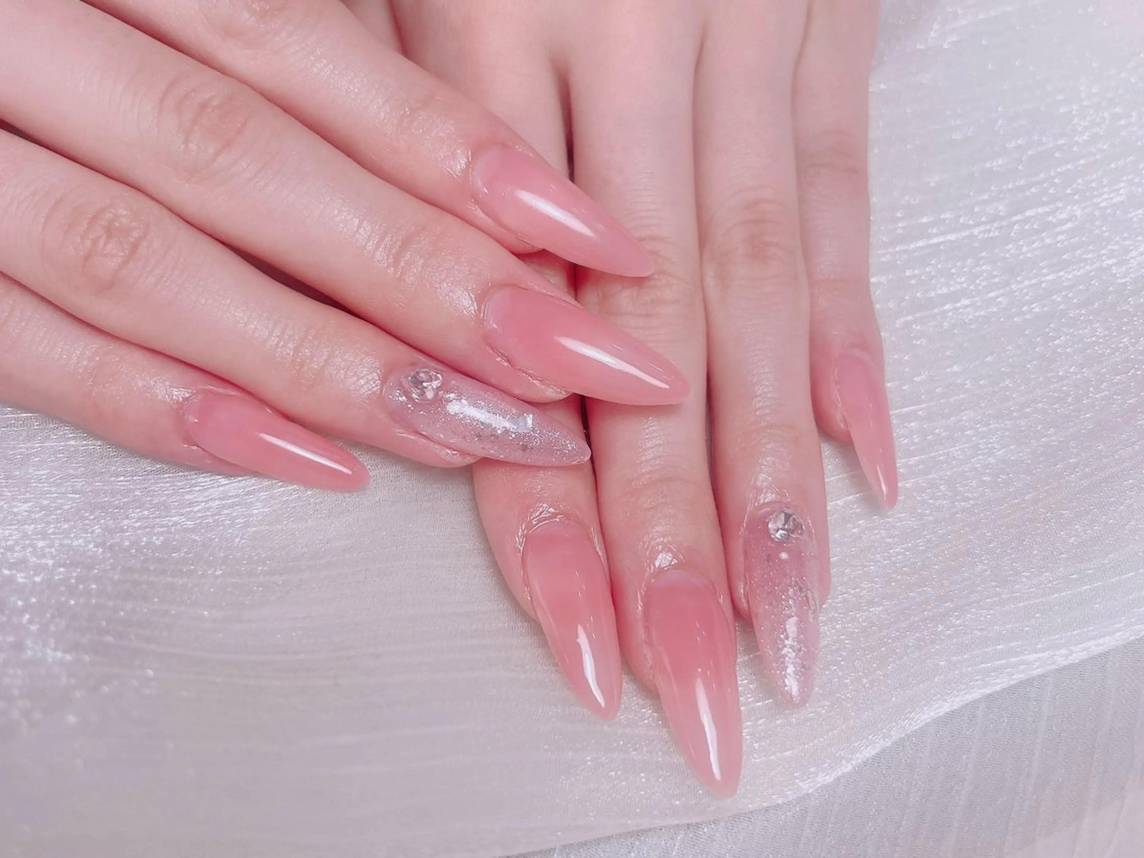 ネイル ハンドネイル KARI ネイルサロンのネイルデザイン