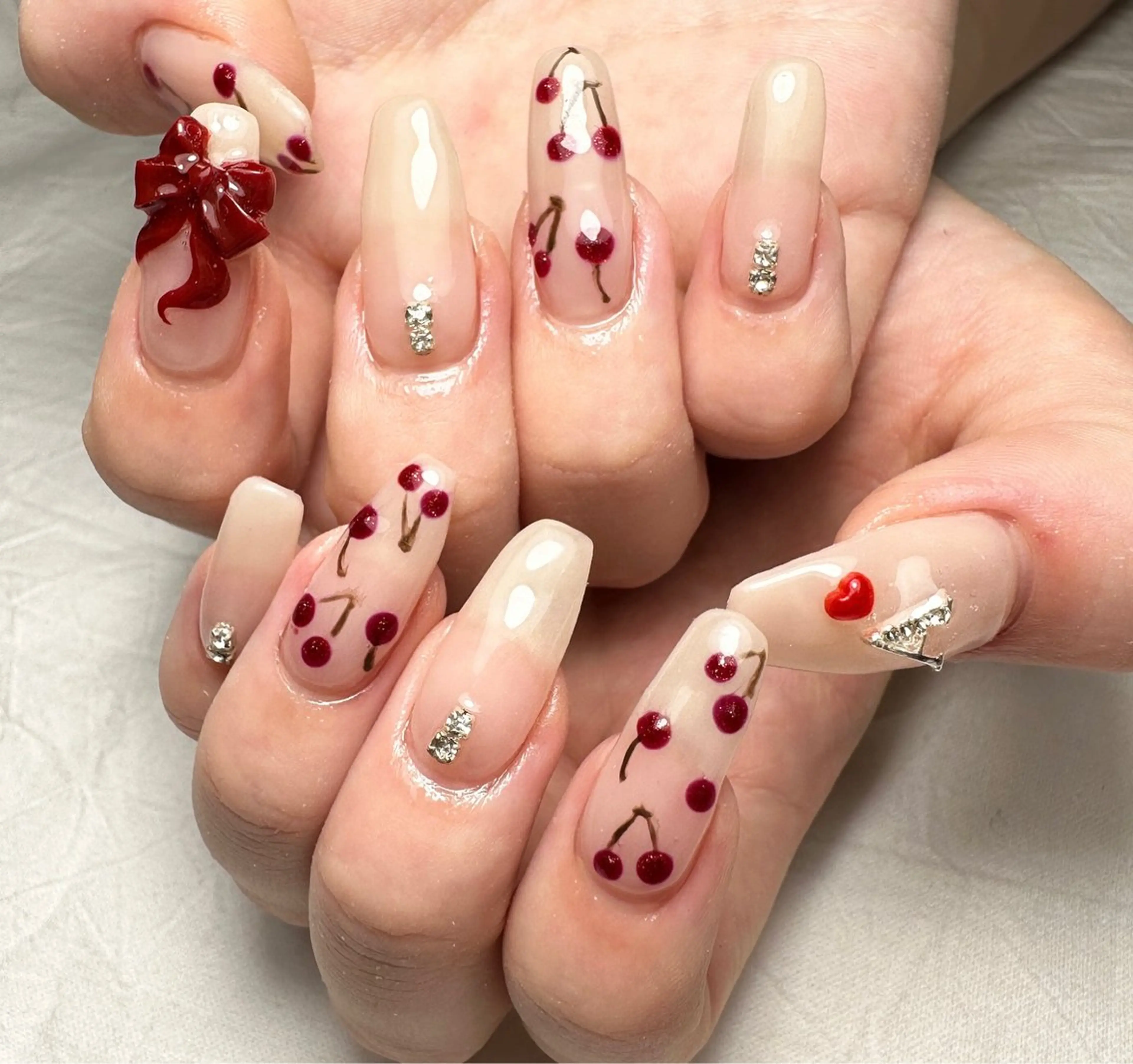 ネイル 駒月 明日香の眉毛・アイブロウイメージ