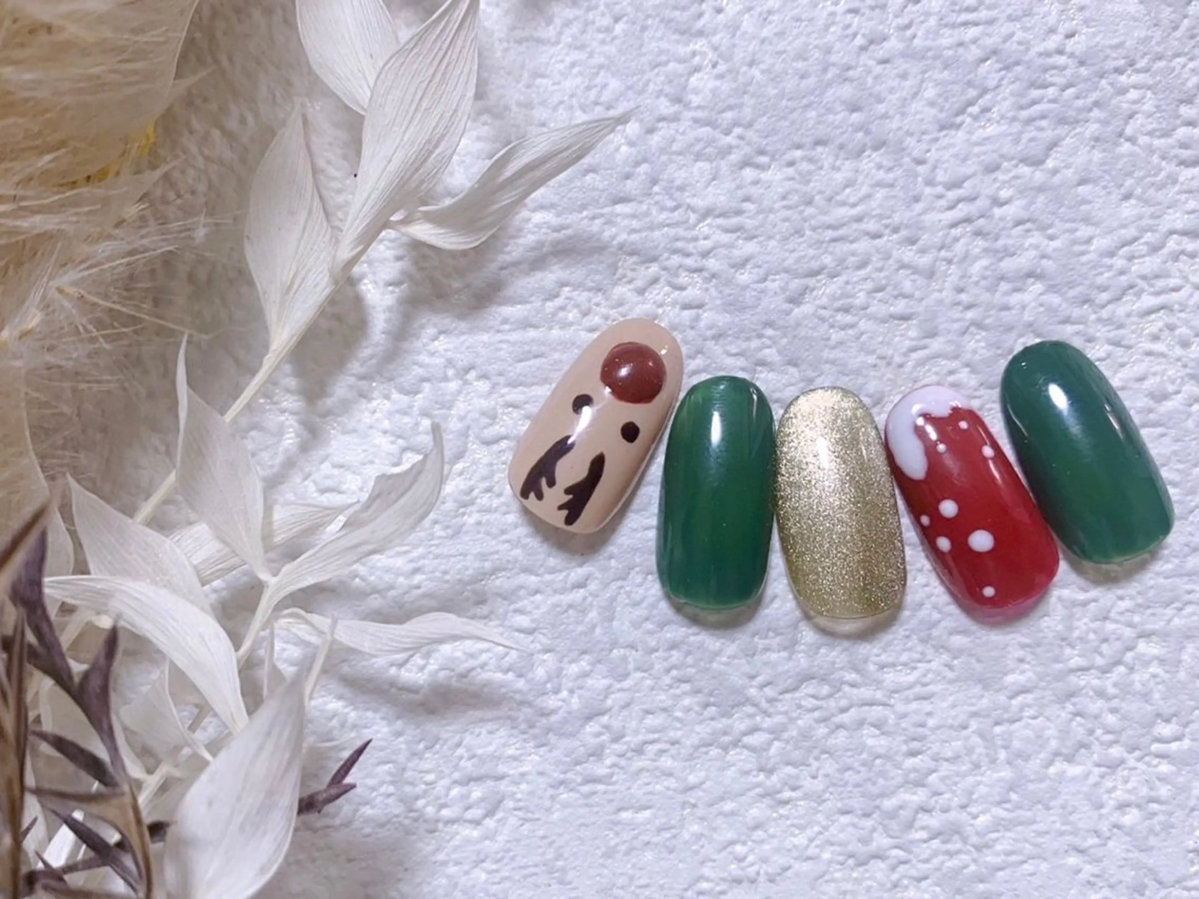 ネイル ジェルネイル 韓国ネイル パラジェル 冬ネイル クリスマス kikinail 溝の口のネイルデザイン