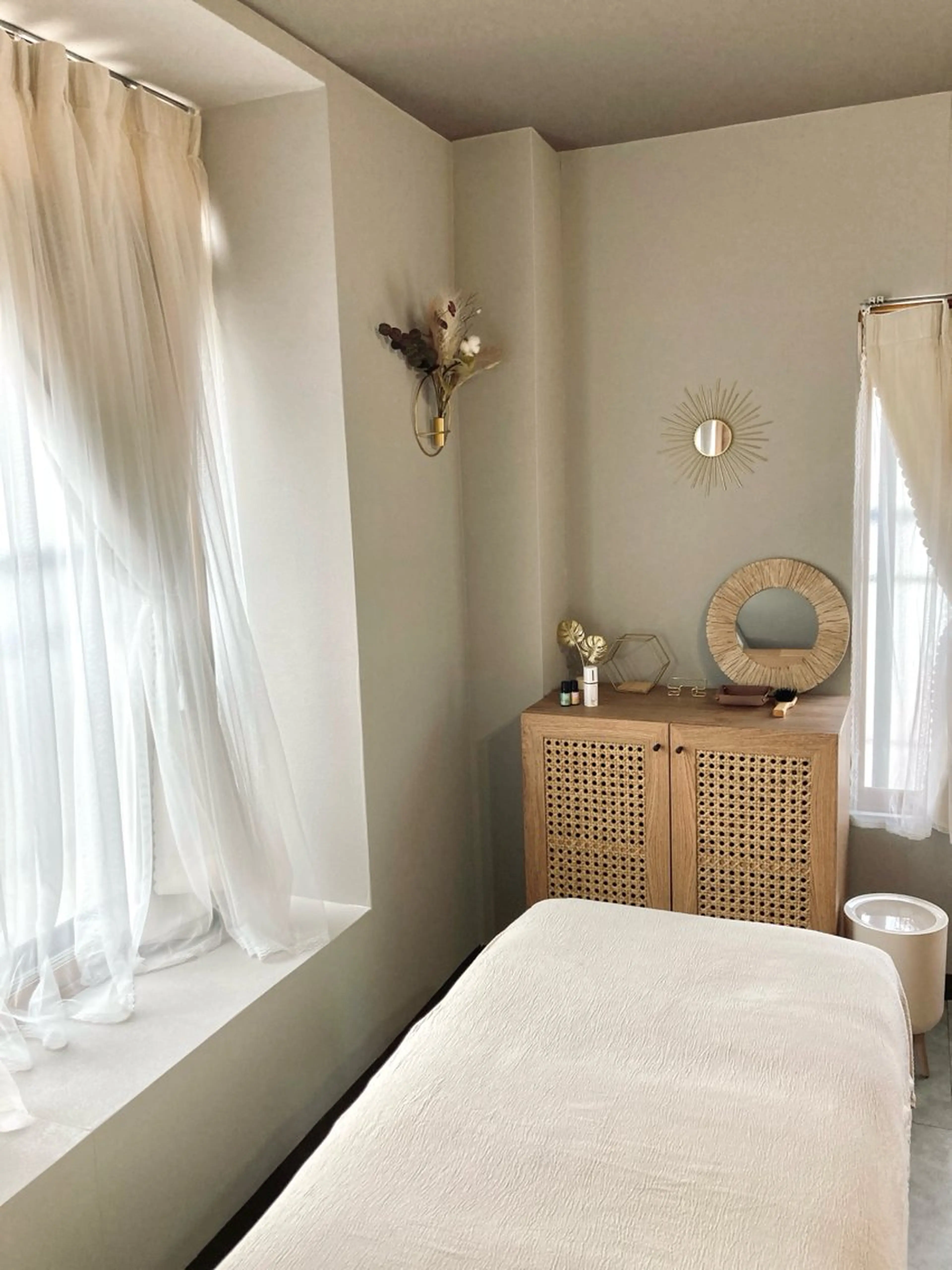 OnNEA(オンネア) Tennocho salon所属・オールハンドサロン OnNEA Fumiのエステ・リラクイメージ