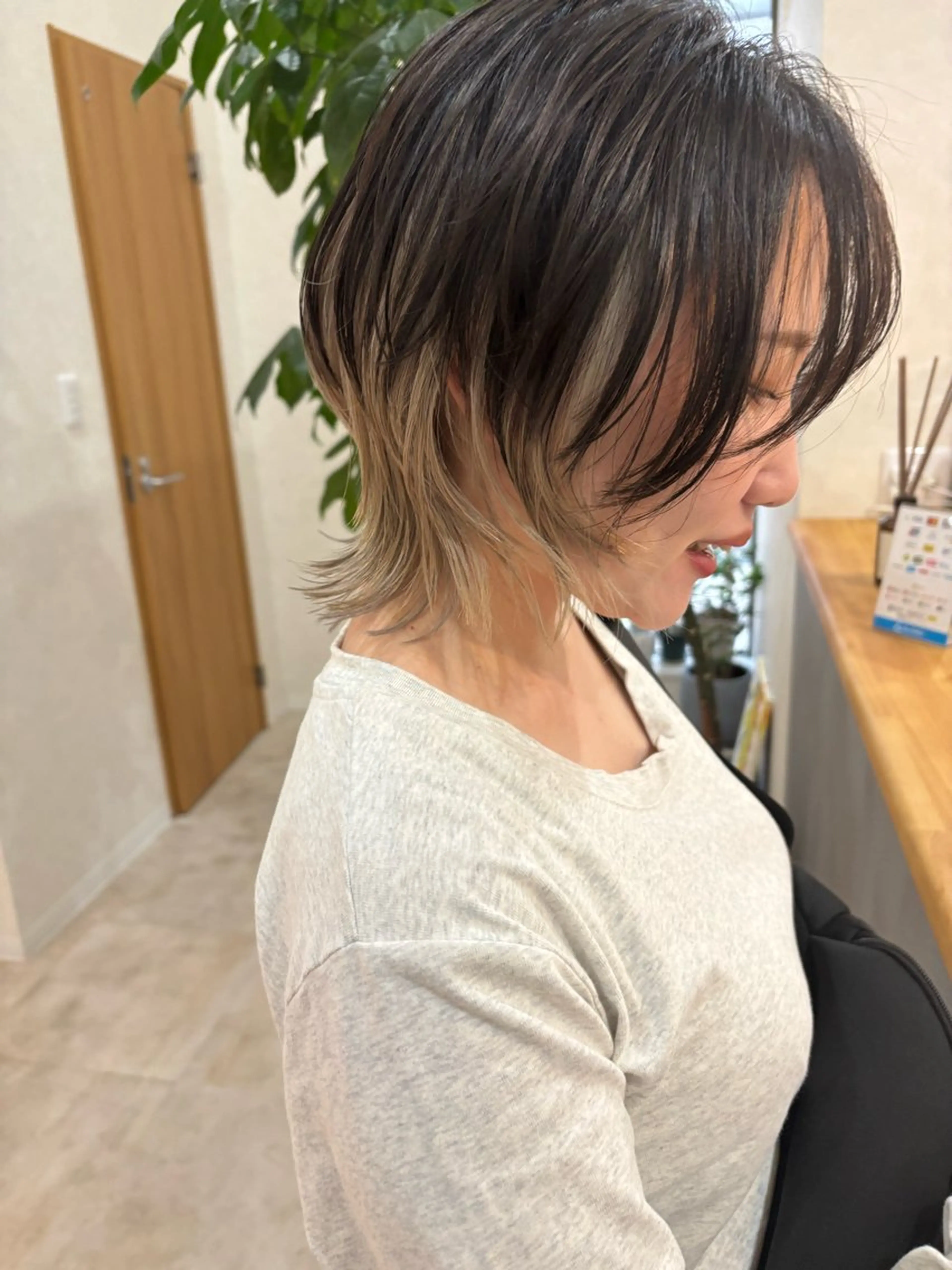 ミディアム カラー カット ヘアカラー トリートメント en,ボブ/レイヤー パーマ/透明感カラーのヘアスタイル