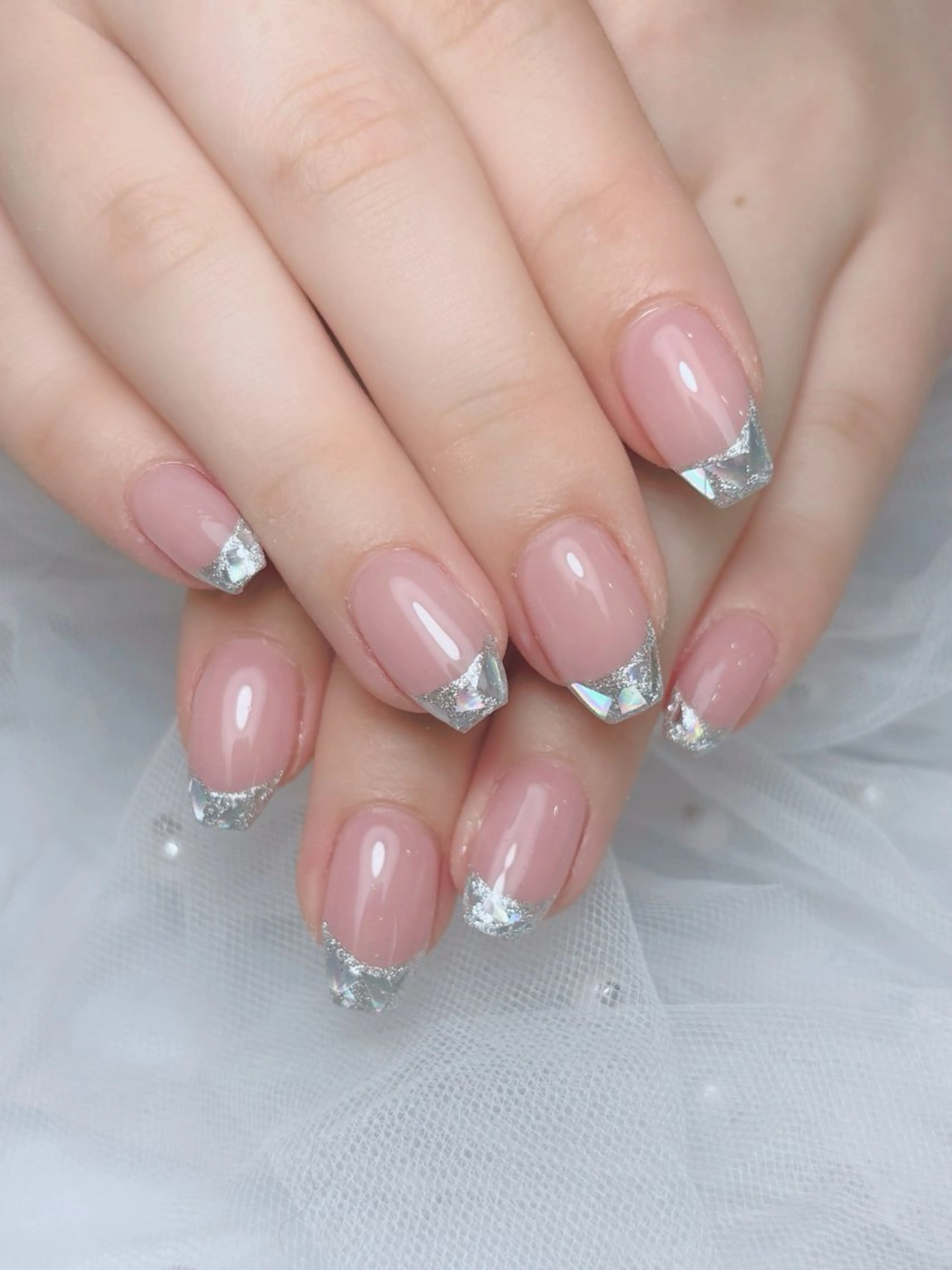 ネイル フレンチネイル ガラスフレンチ エルバイノリコ 岩下パラジェル取扱店のネイルデザイン