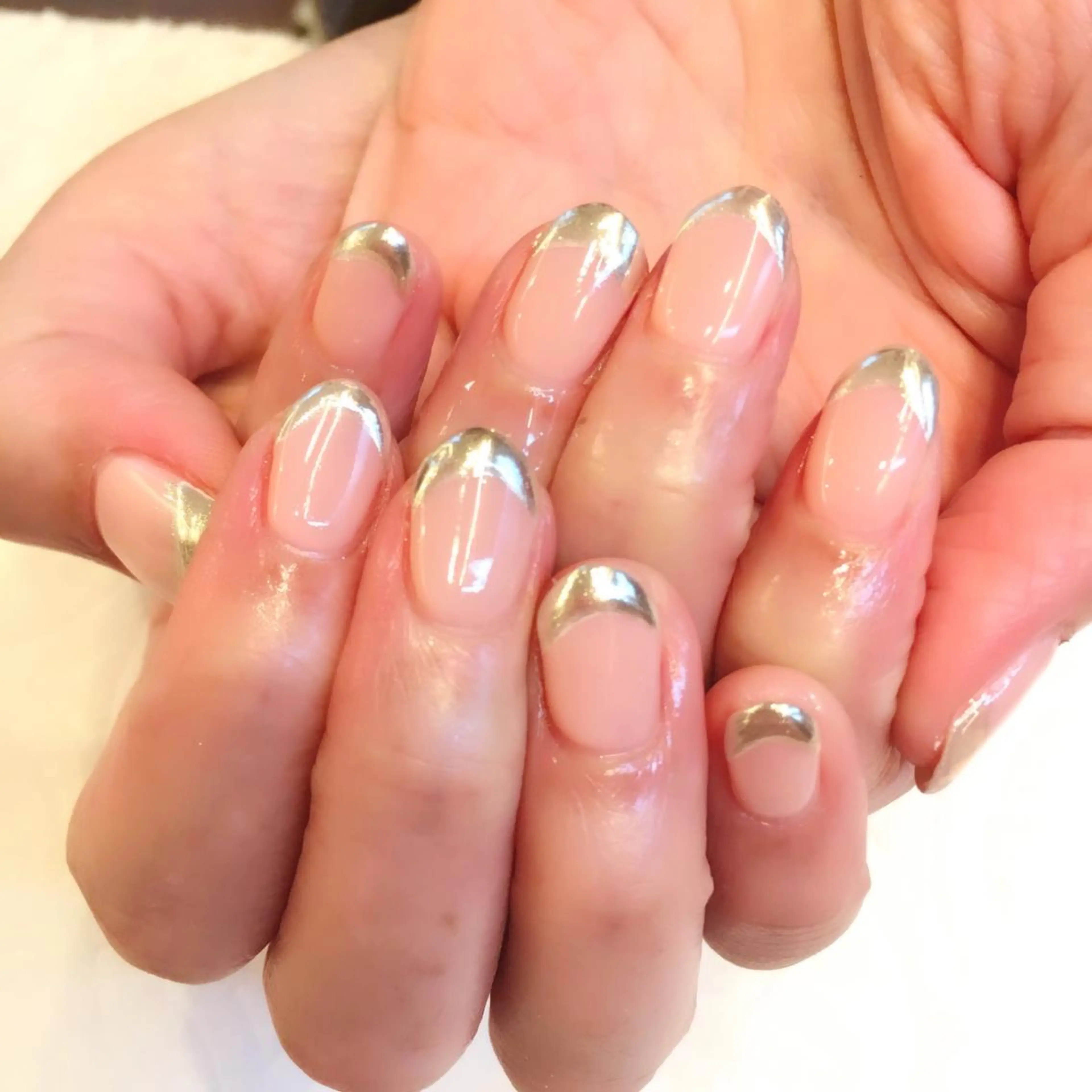 ネイル フットネイル ジェルネイル ミラーネイル パラジェル 春ネイル clover nailのネイルデザイン