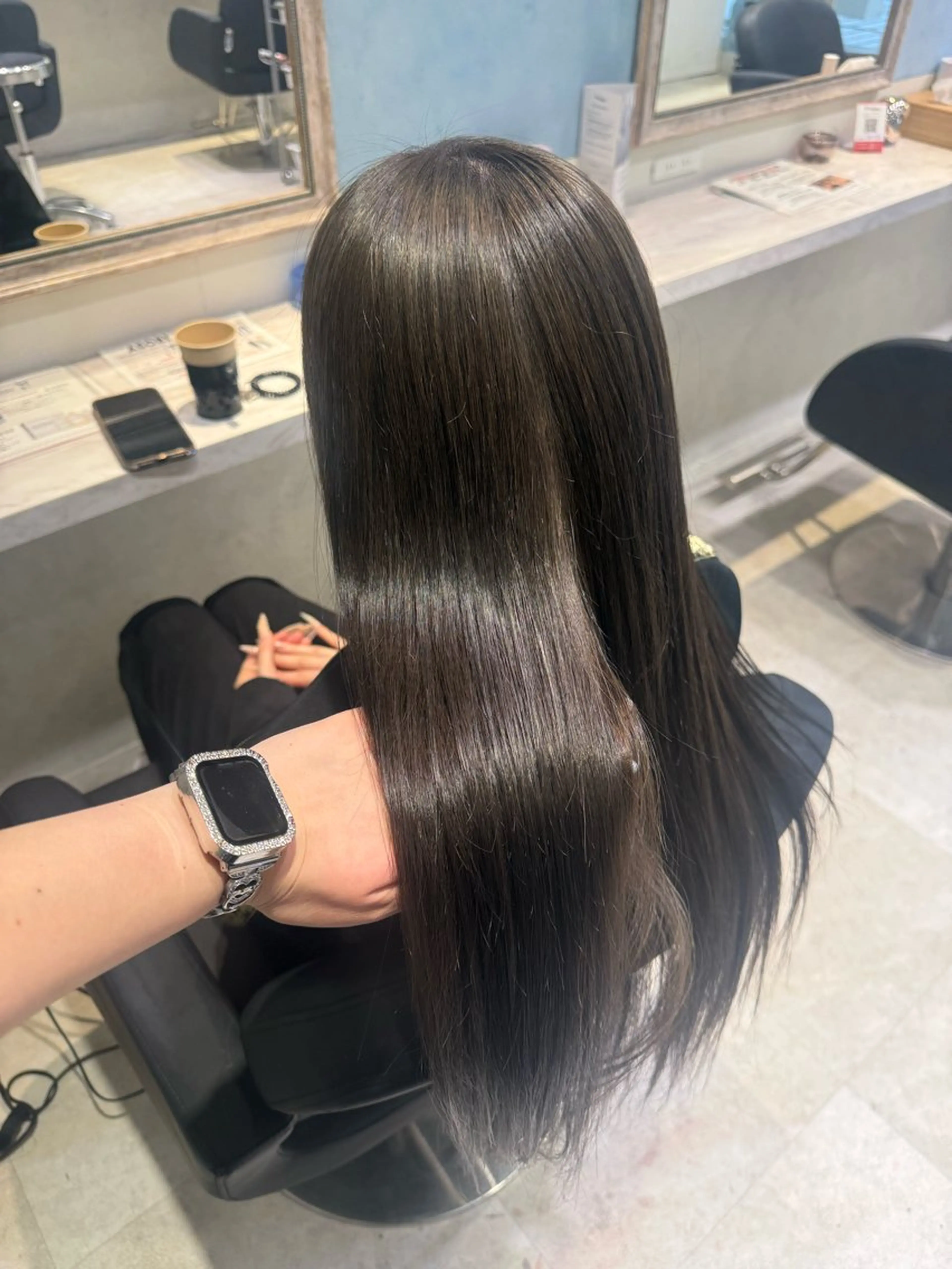 ロング カラー アッシュ ベージュカラー ブリーチ ブルーカラー 透明感カラー ヘアカラー ハイトーン/ブリーチ 💙みずき💙のヘアスタイル