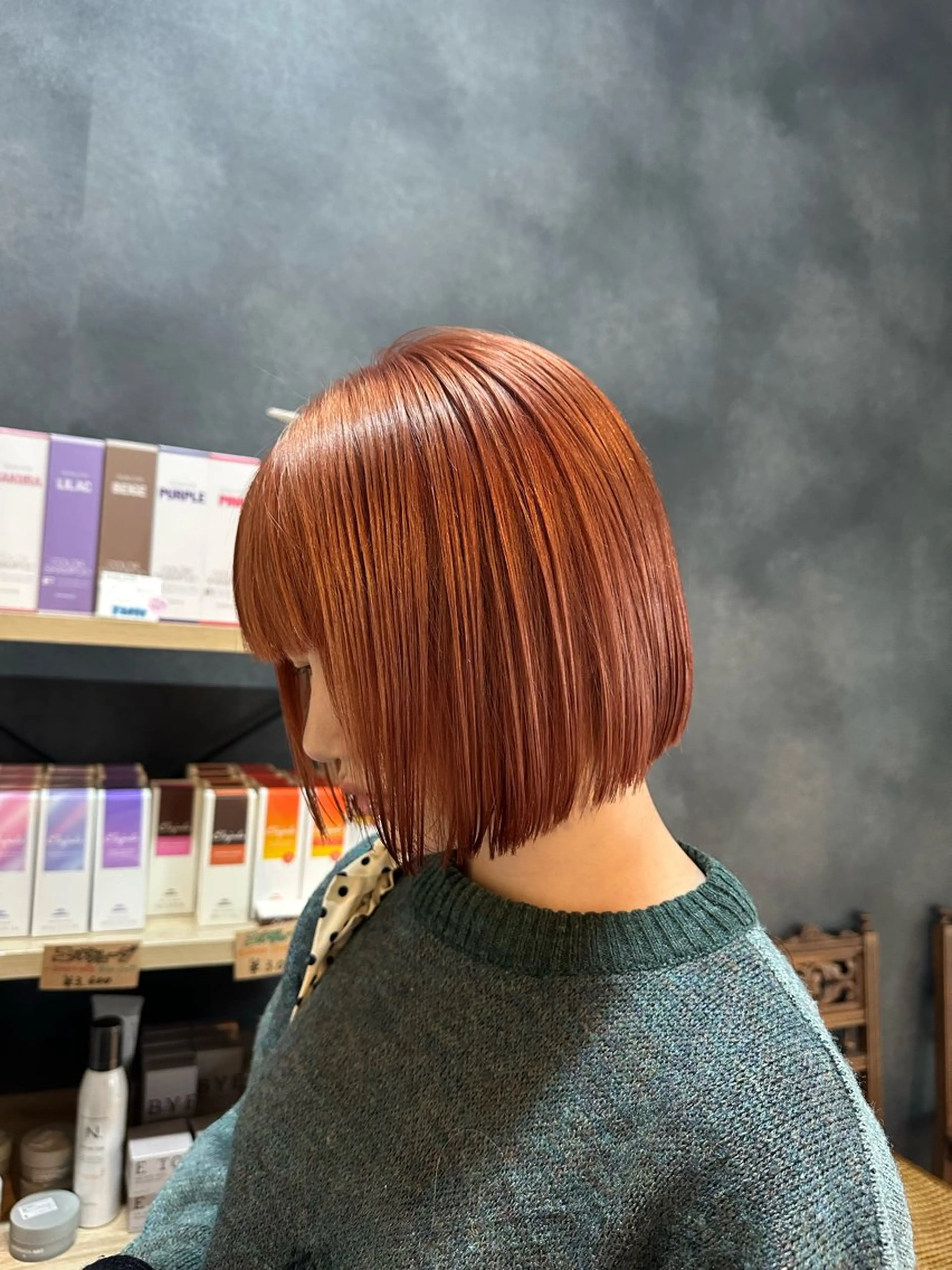 ミディアム ボブ カット ヘアカラー トリートメント 坂庭 美夢のヘアスタイル