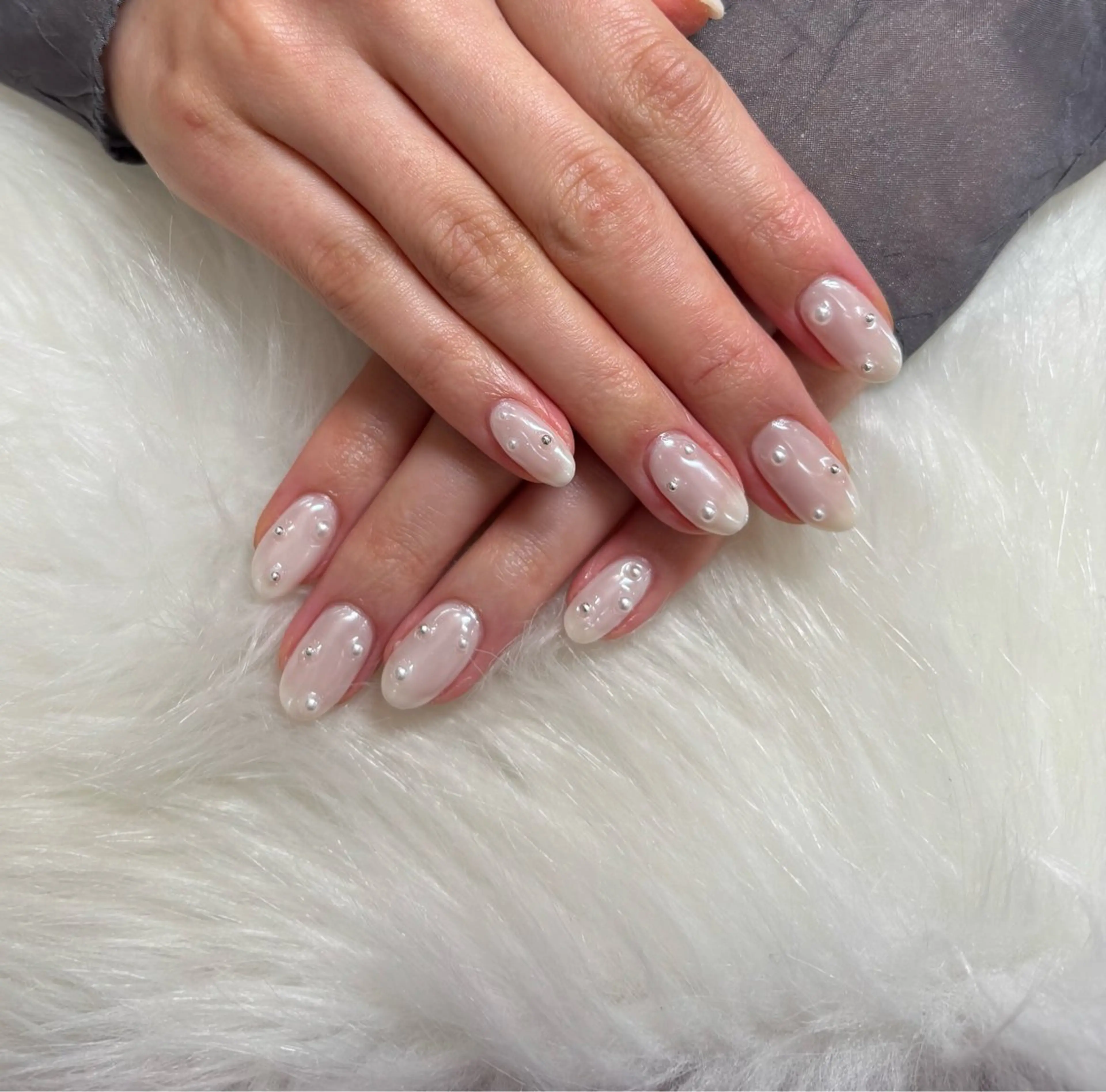 ネイル オーロラネイル ワンカラーネイル NANA SAKURAのネイルデザイン