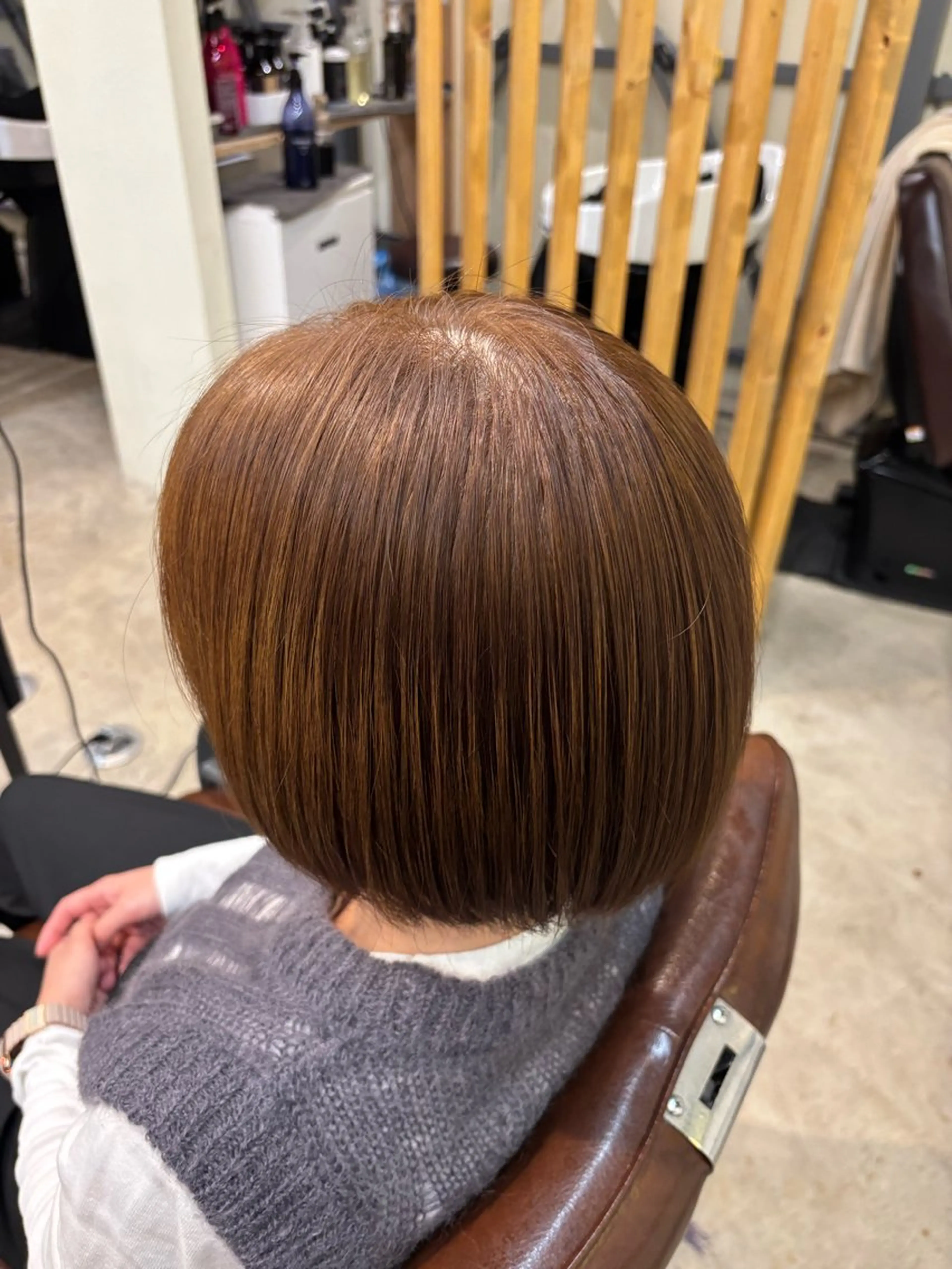 ミディアムワンカラー(ブリーチなし)の写真