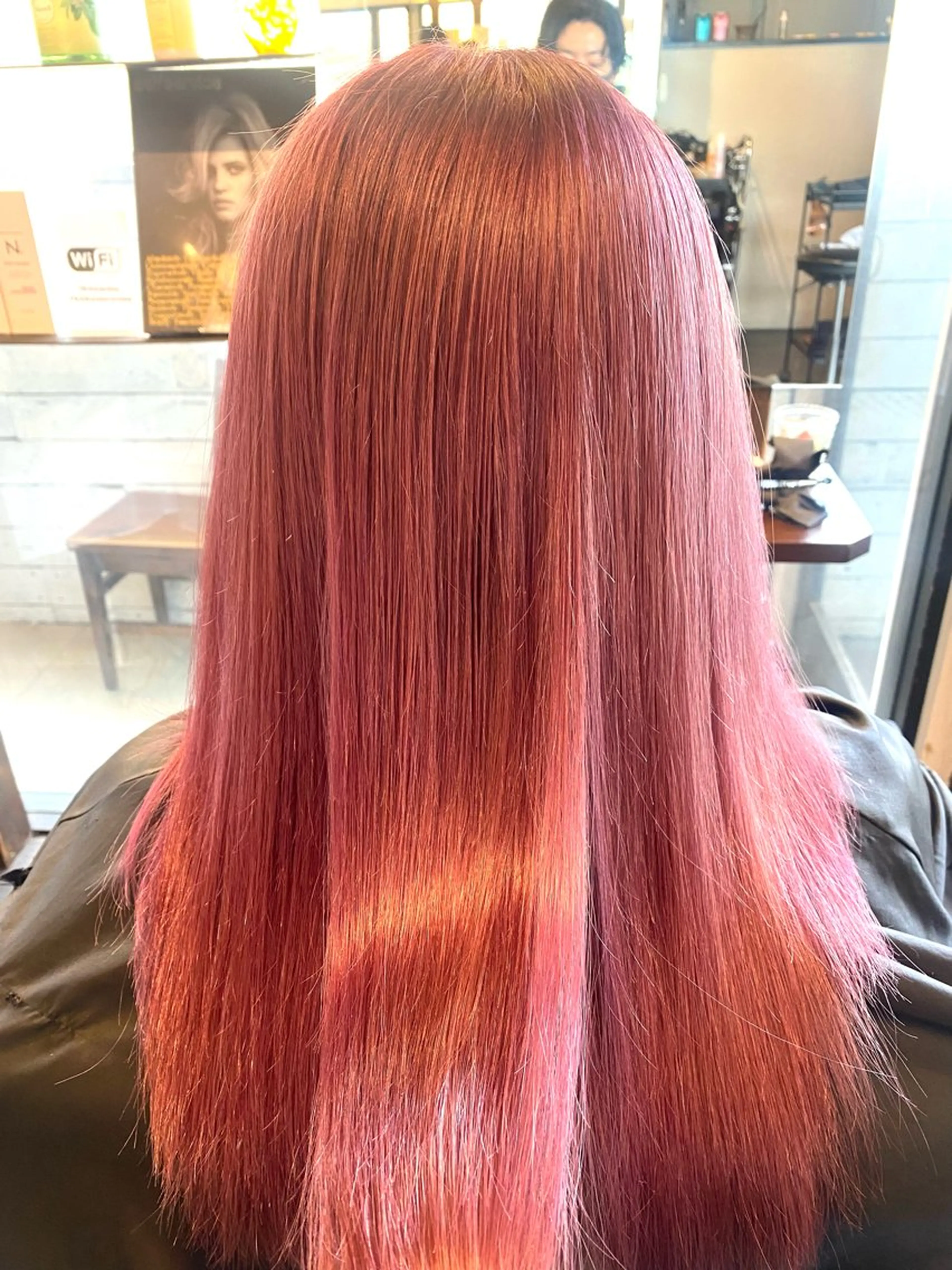 ミディアム カラー ブリーチ ケアブリーチ ダブルカラー ピンクカラー バイオレットカラー カット ヘアカラー トリートメント 髪質改善/縮毛矯正 専門　代官山/恵比寿のヘアスタイル