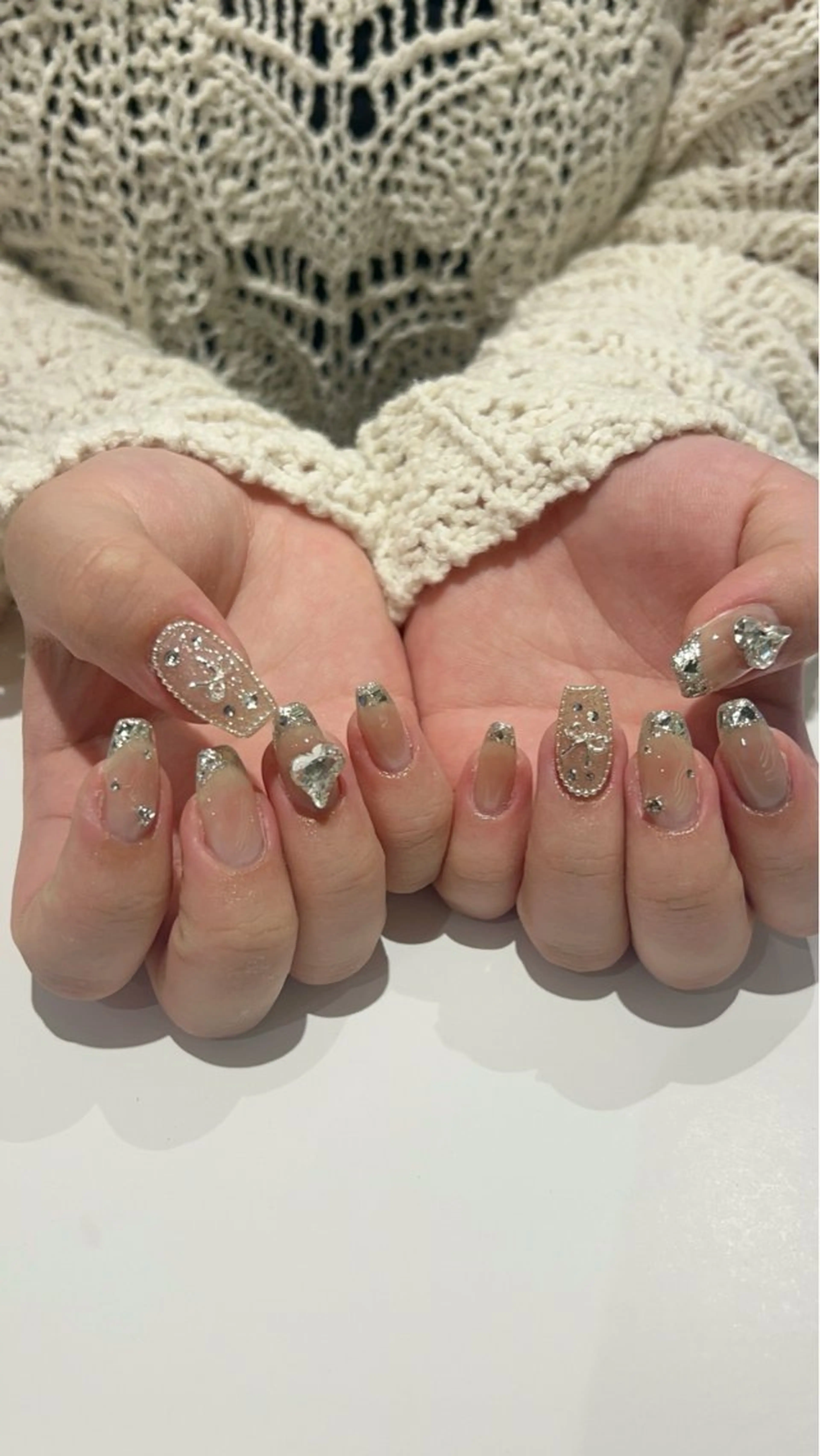 【ハンドジェル】 ジェルネイル / 60分アート追加/他店様オフ代別途/オフ・ケア込 / パーツ・アート代別途の写真