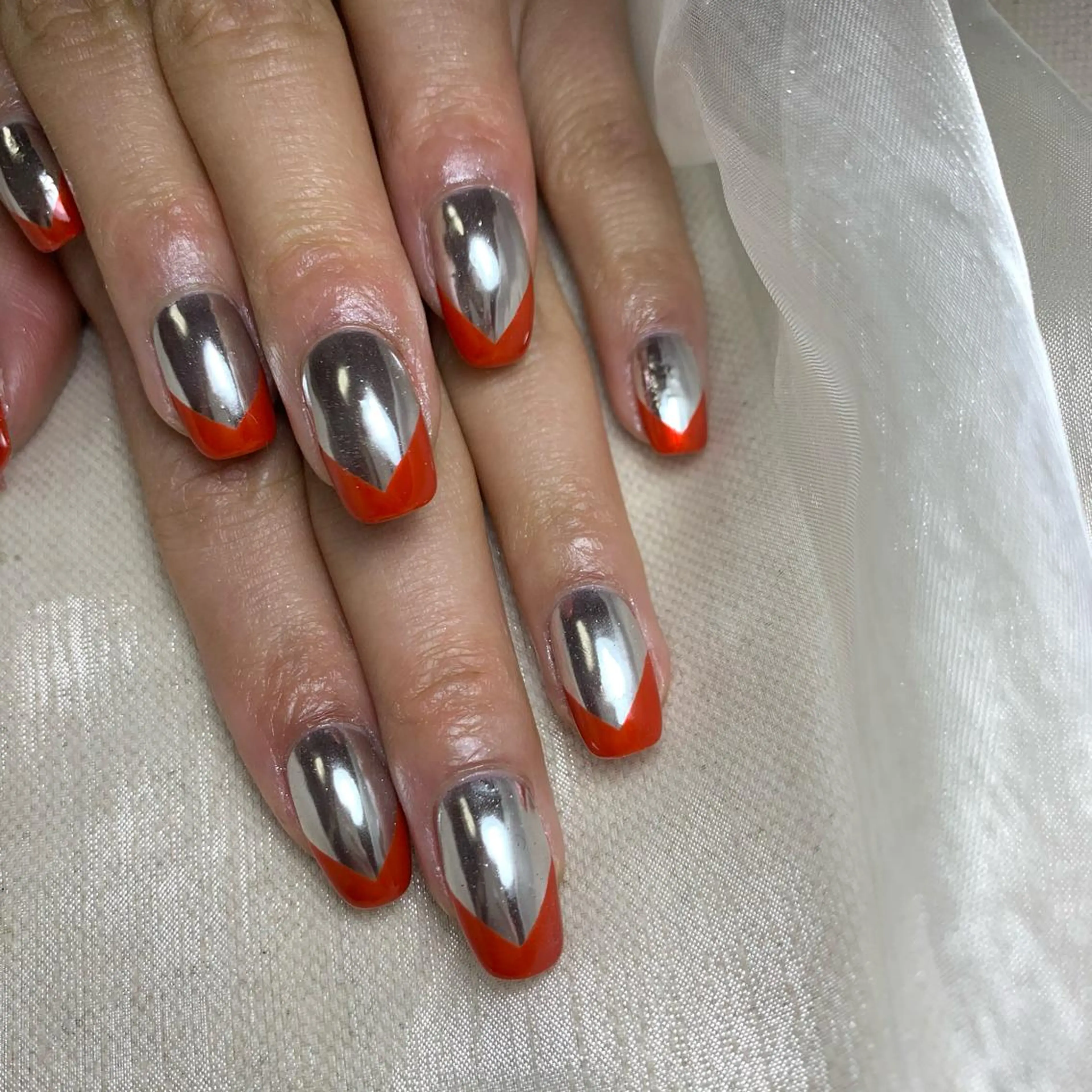 ネイル ハンドネイル repos~ルポ~所属・里見 麗のネイルデザイン