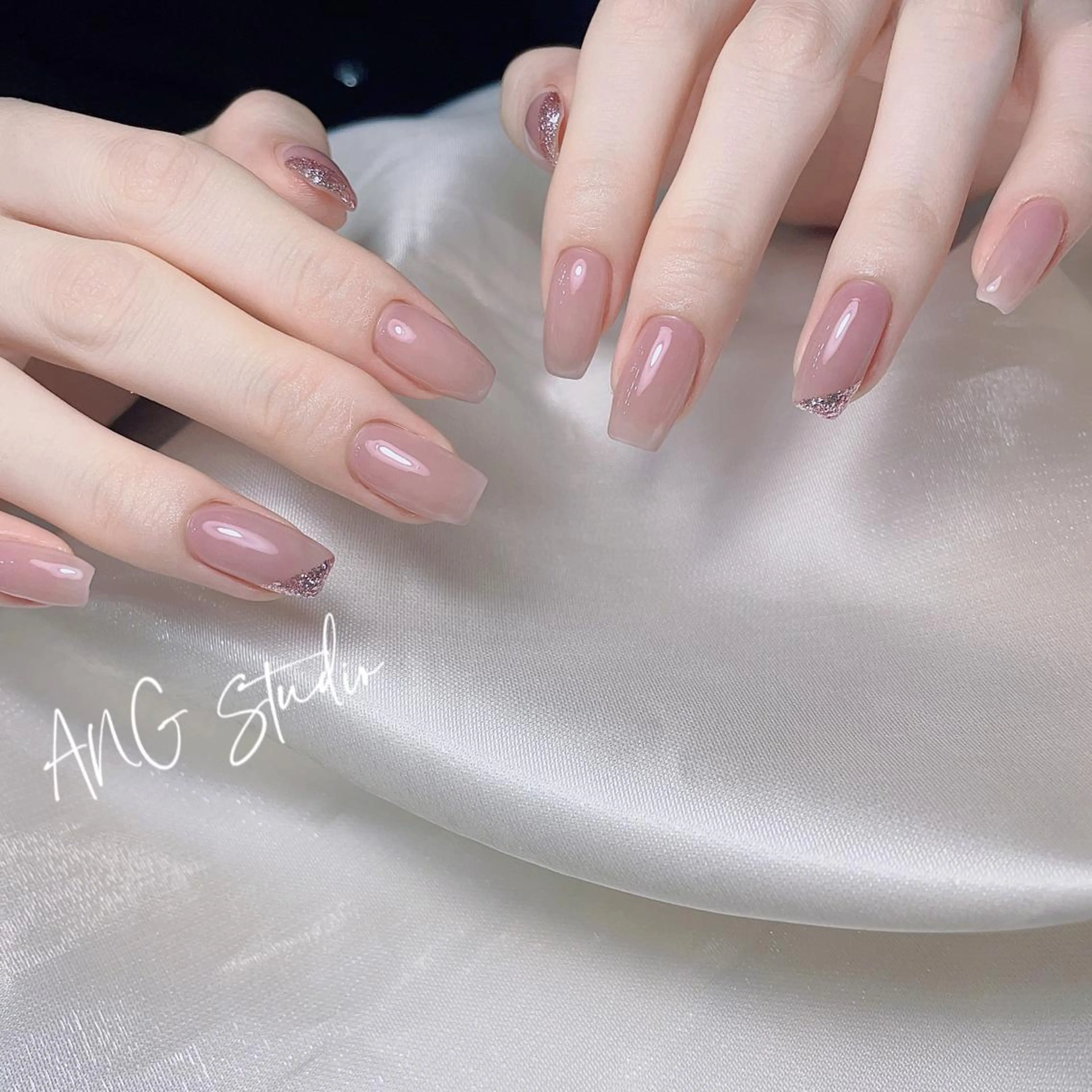 ネイル ハンドネイル ハンドケア ANG Studioのネイルデザイン