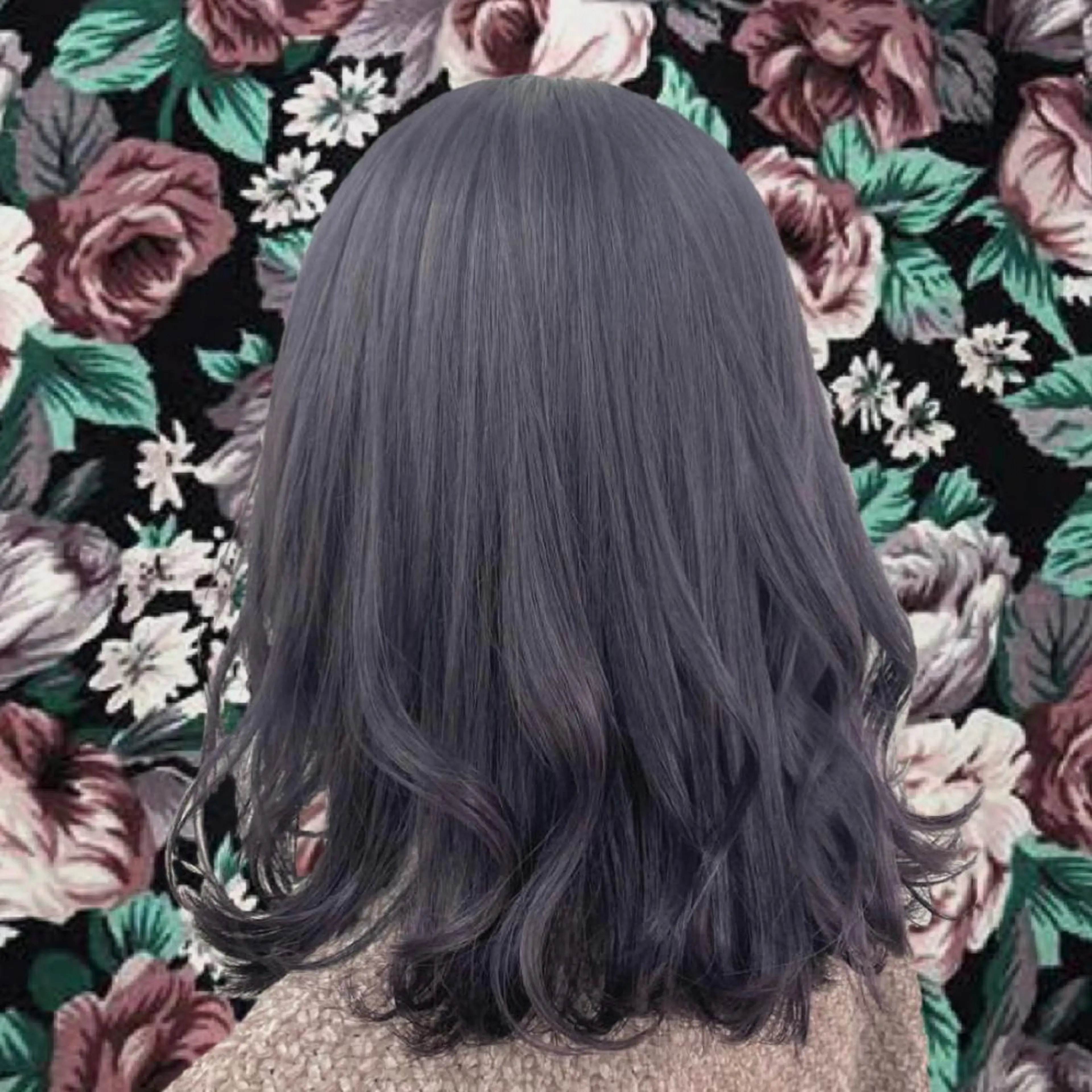 ミディアム カラー MANAMI 🥀ウルフカットのヘアスタイル