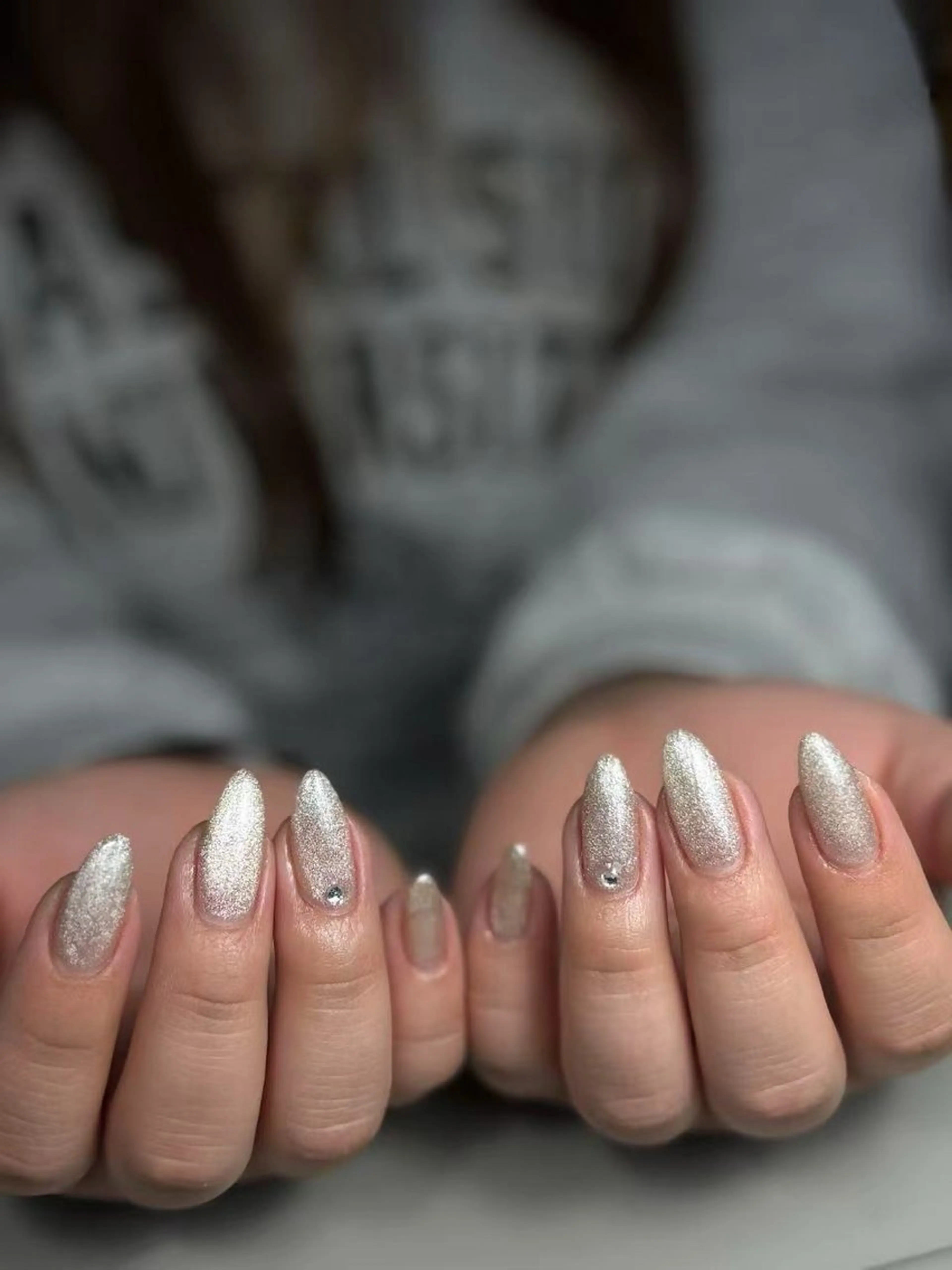 ミディアム めぐみのネイルサロン スタッフ練習のネイルデザイン