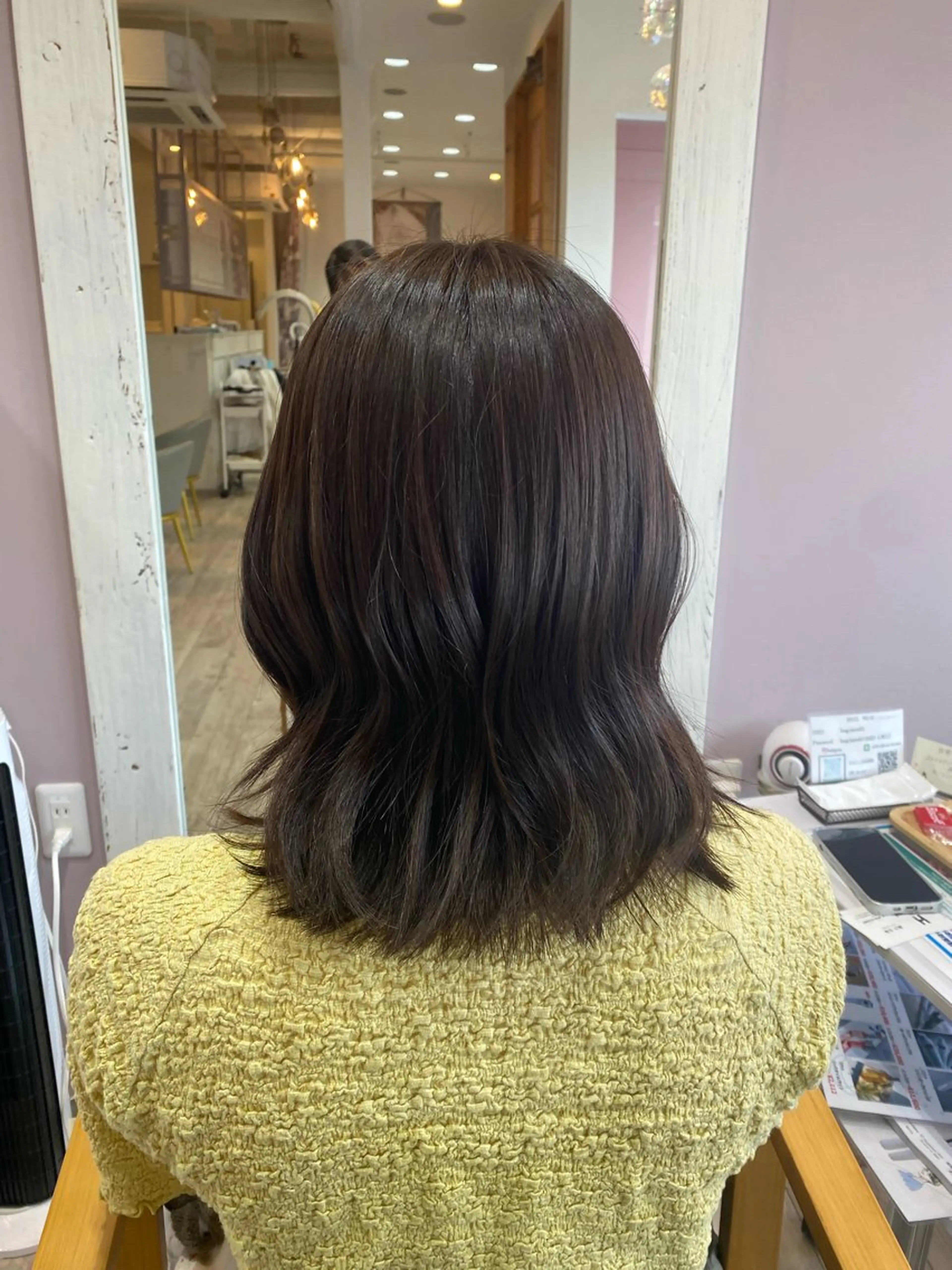 ミディアム かまだ しおりのヘアスタイル