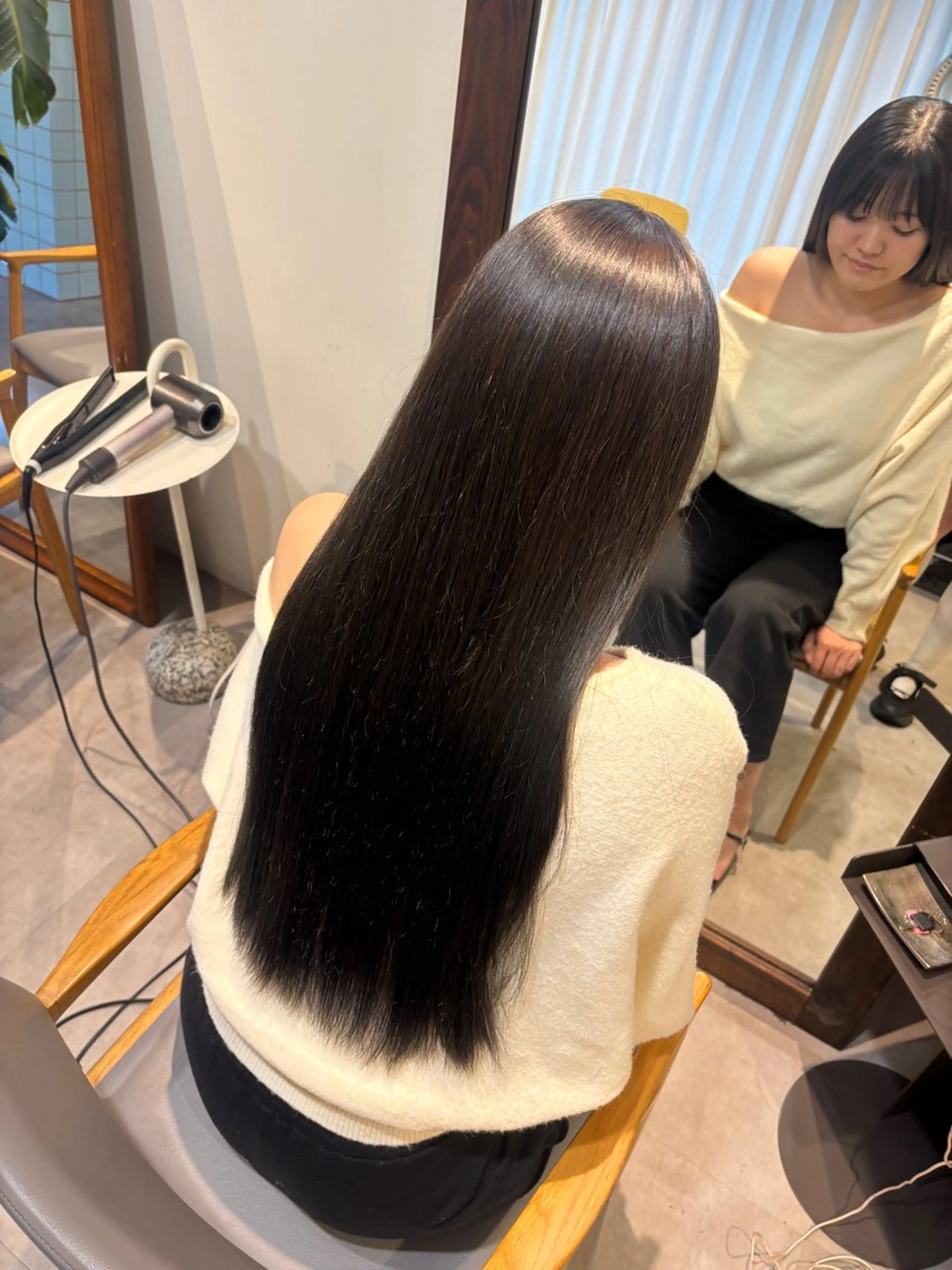 ロング ヘアカラー トリートメント roka ʜᴀʀᴜᴋᴀのヘアスタイル