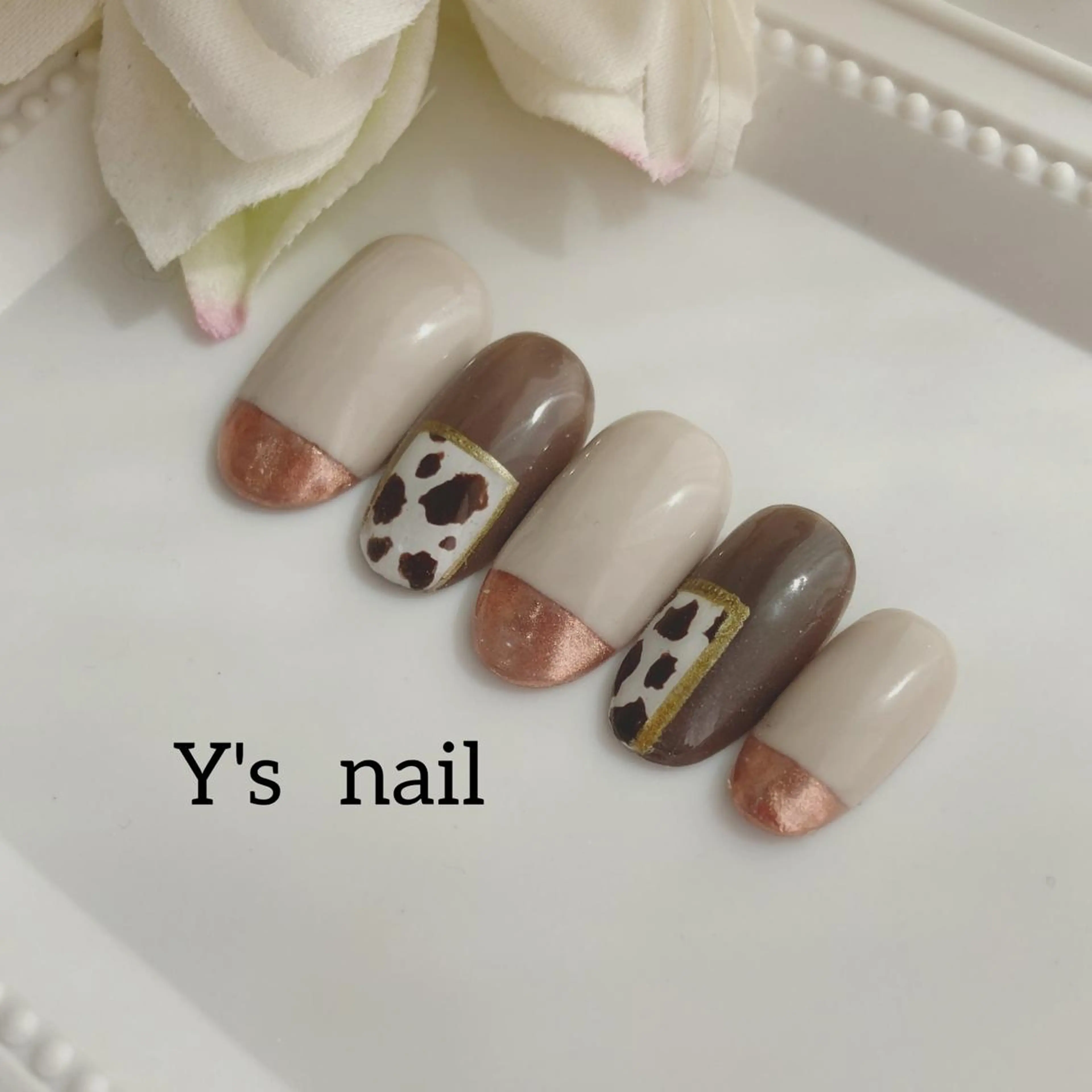 ネイル 手書きが得意🖌️ Y’s  nailのネイルデザイン