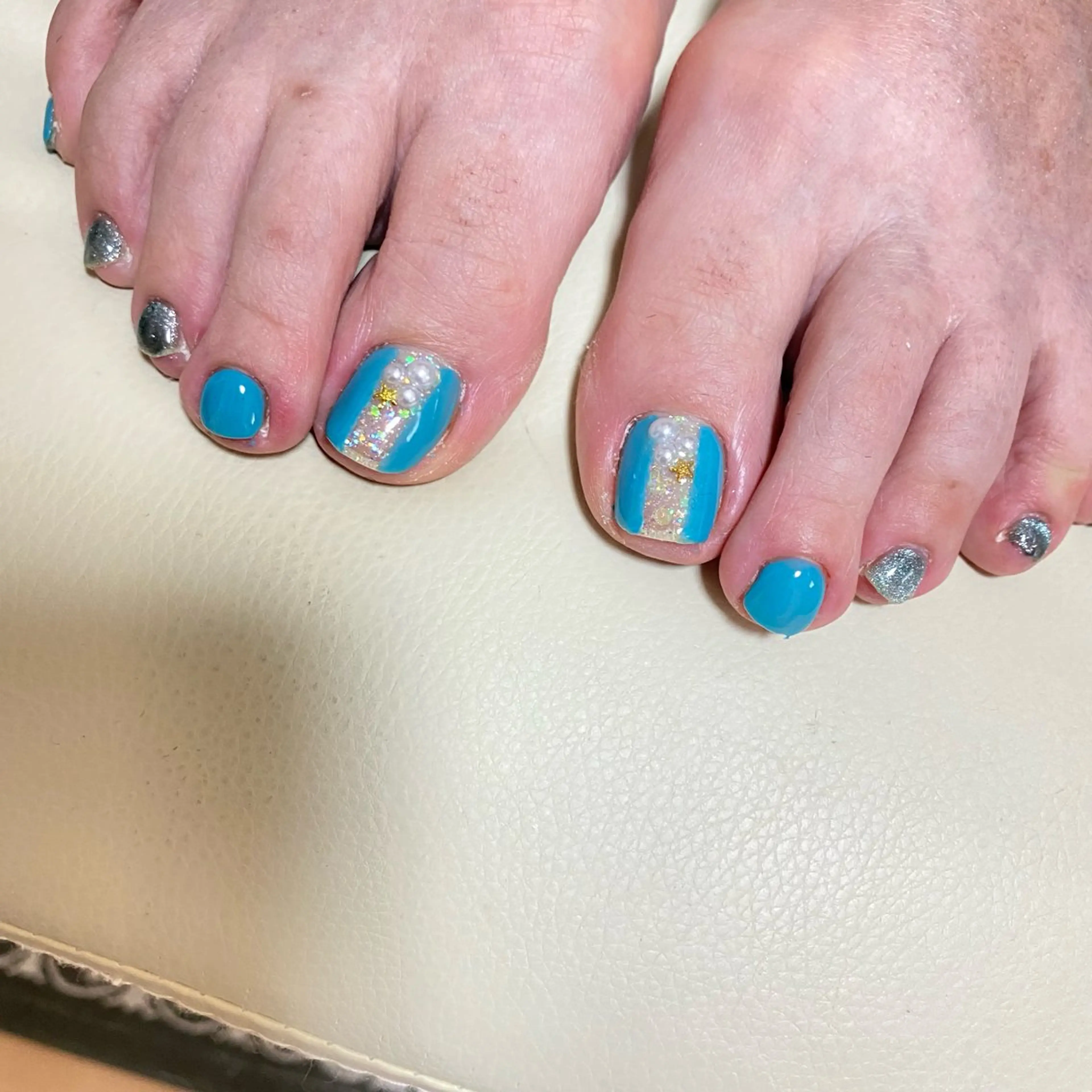 ネイル フットネイル マグネットネイル 夏ネイル フットネイル COCO +のエステ・リラクイメージ