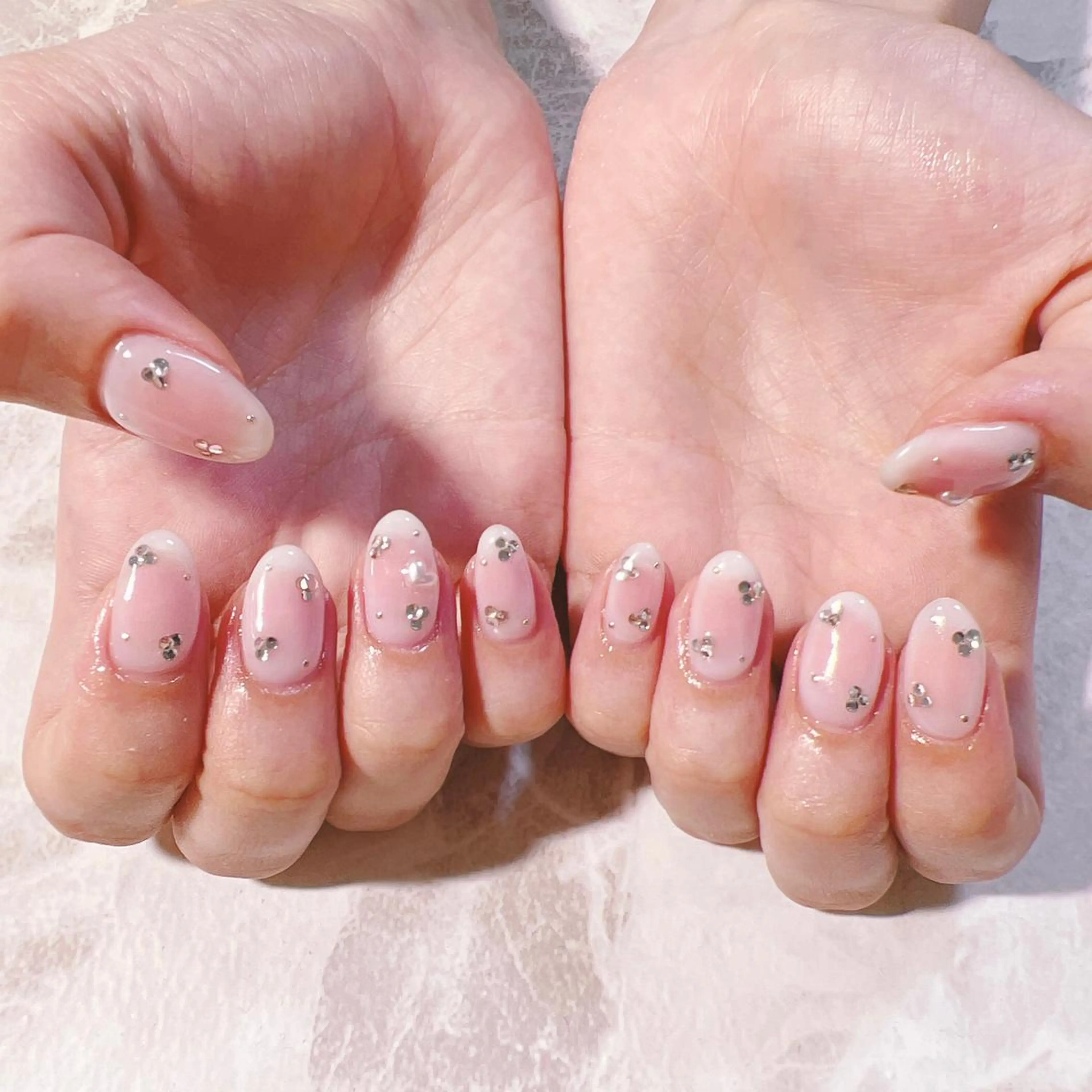 ネイル VIOLUS 関目のネイルデザイン