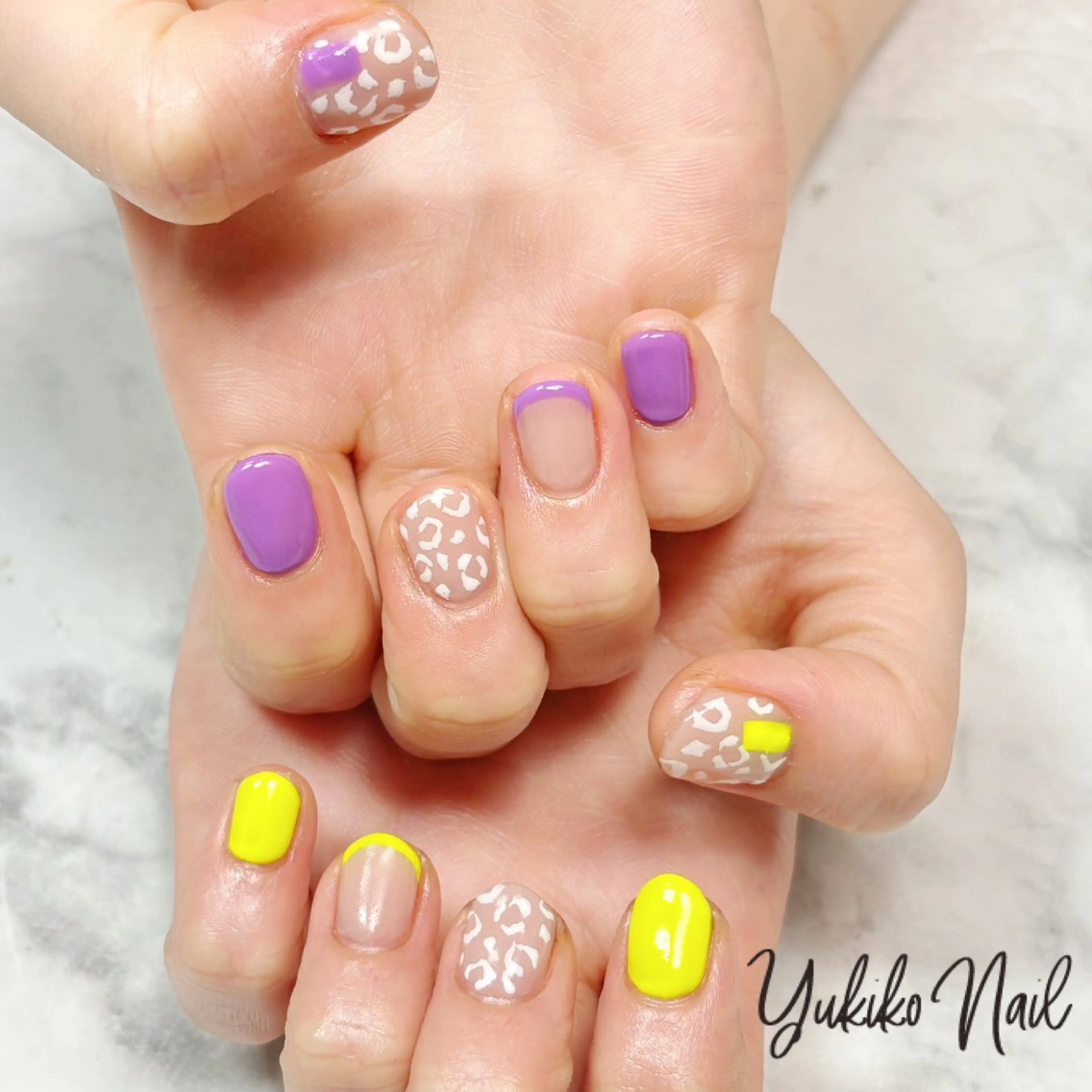 ネイル アニマル柄 夏ネイル ユキコ ネイルのネイルデザイン