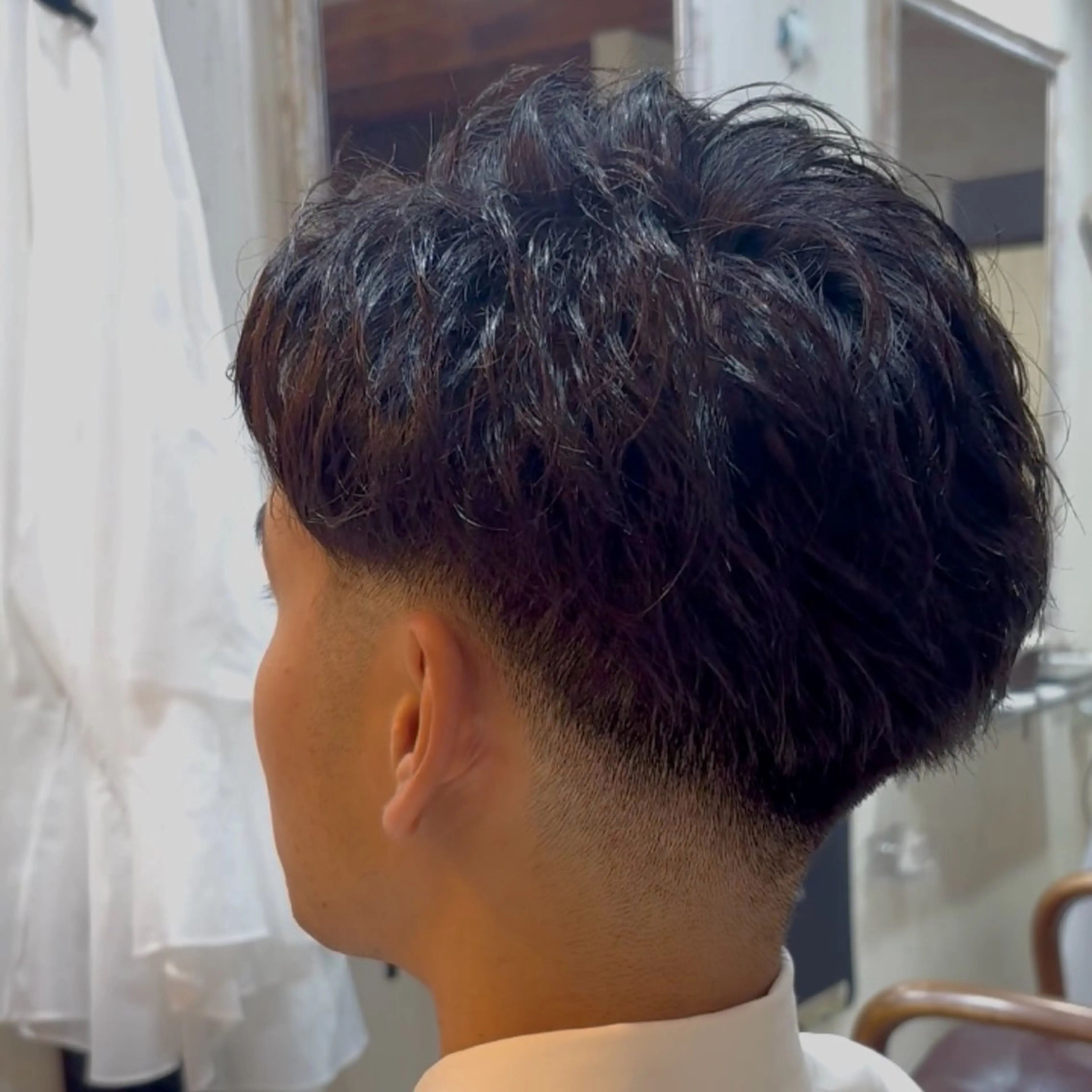 ショート メンズ ビジネス フェードカット 刈り上げ カット 💥桜木町メンズ専門 💥ルキのヘアスタイル