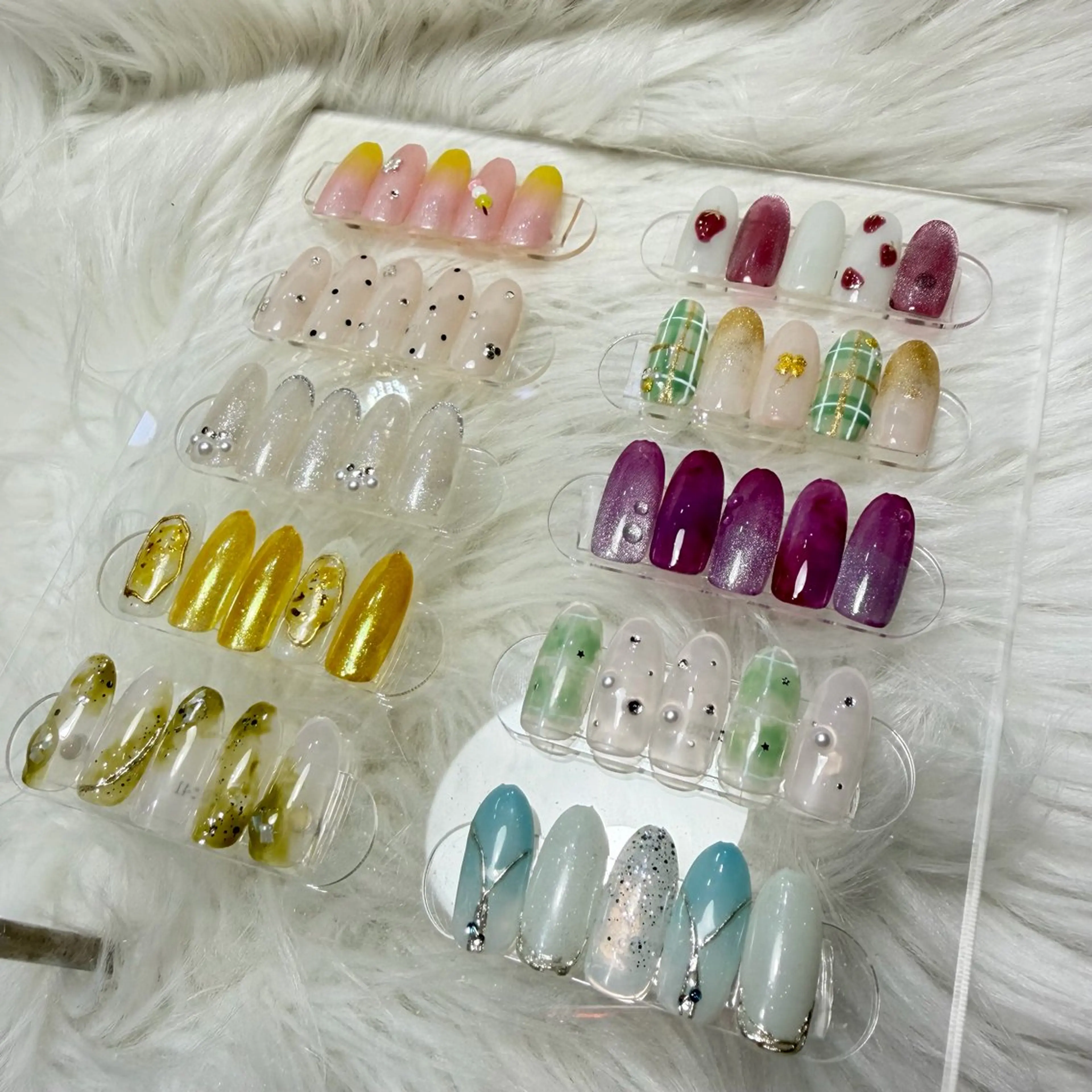 ネイル 春ネイル ハンドネイル ツメイク船橋店🍓 Kurea🤍のネイルデザイン