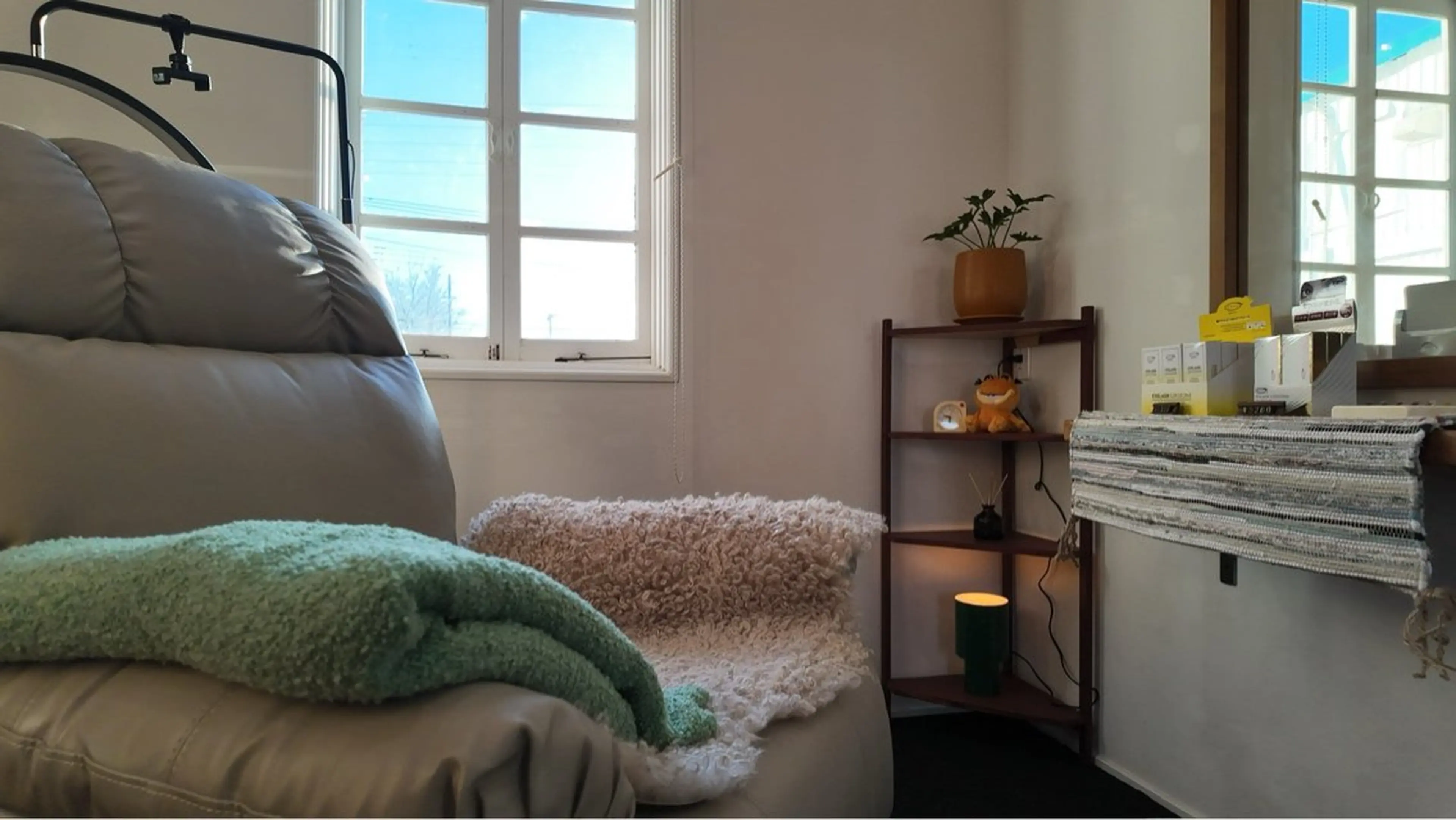 角田 茉由のマツエク・マツパデザイン