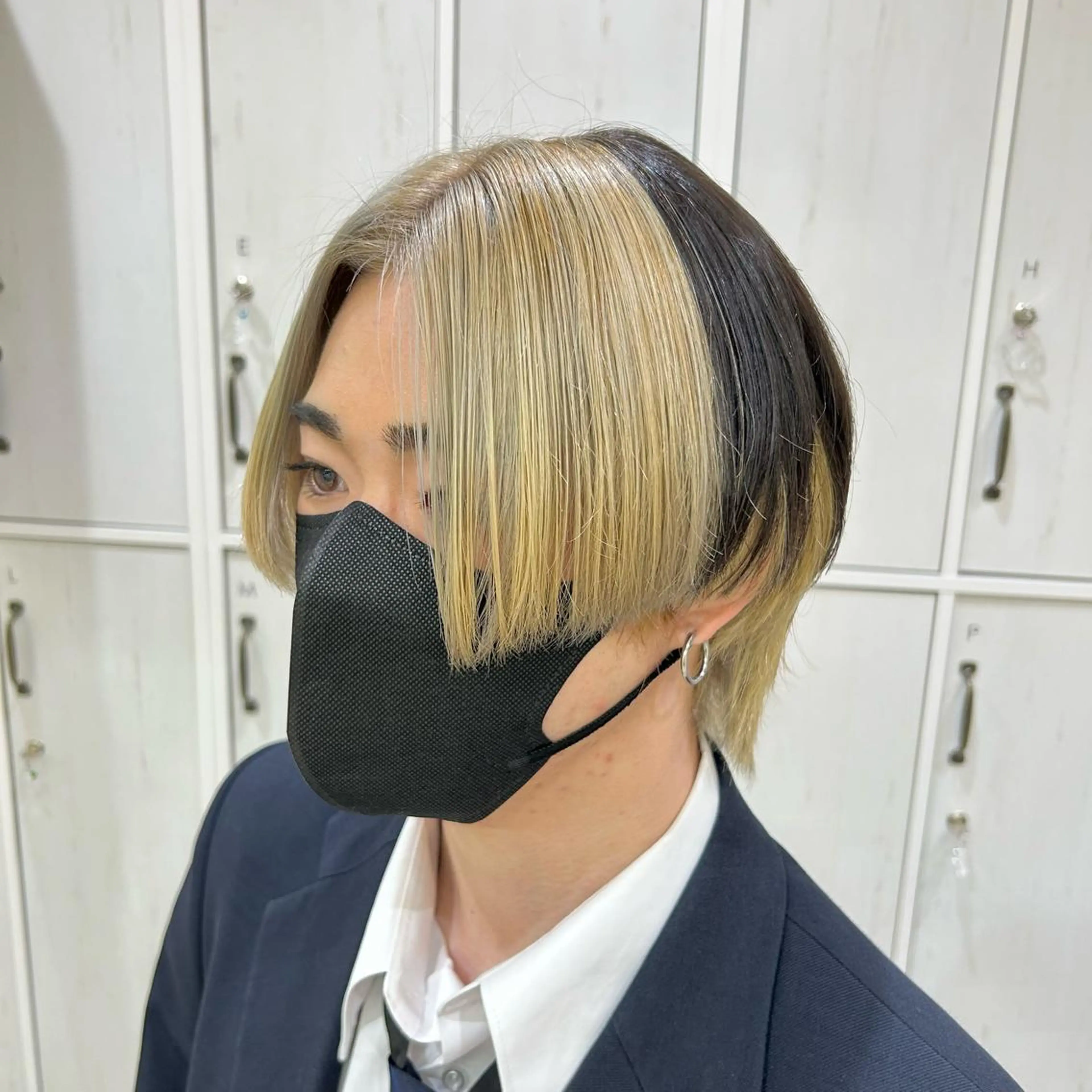 メンズ メンズインナーカラー メンズ韓国風 韓国メンズ特化 パーマSatskiのヘアスタイル