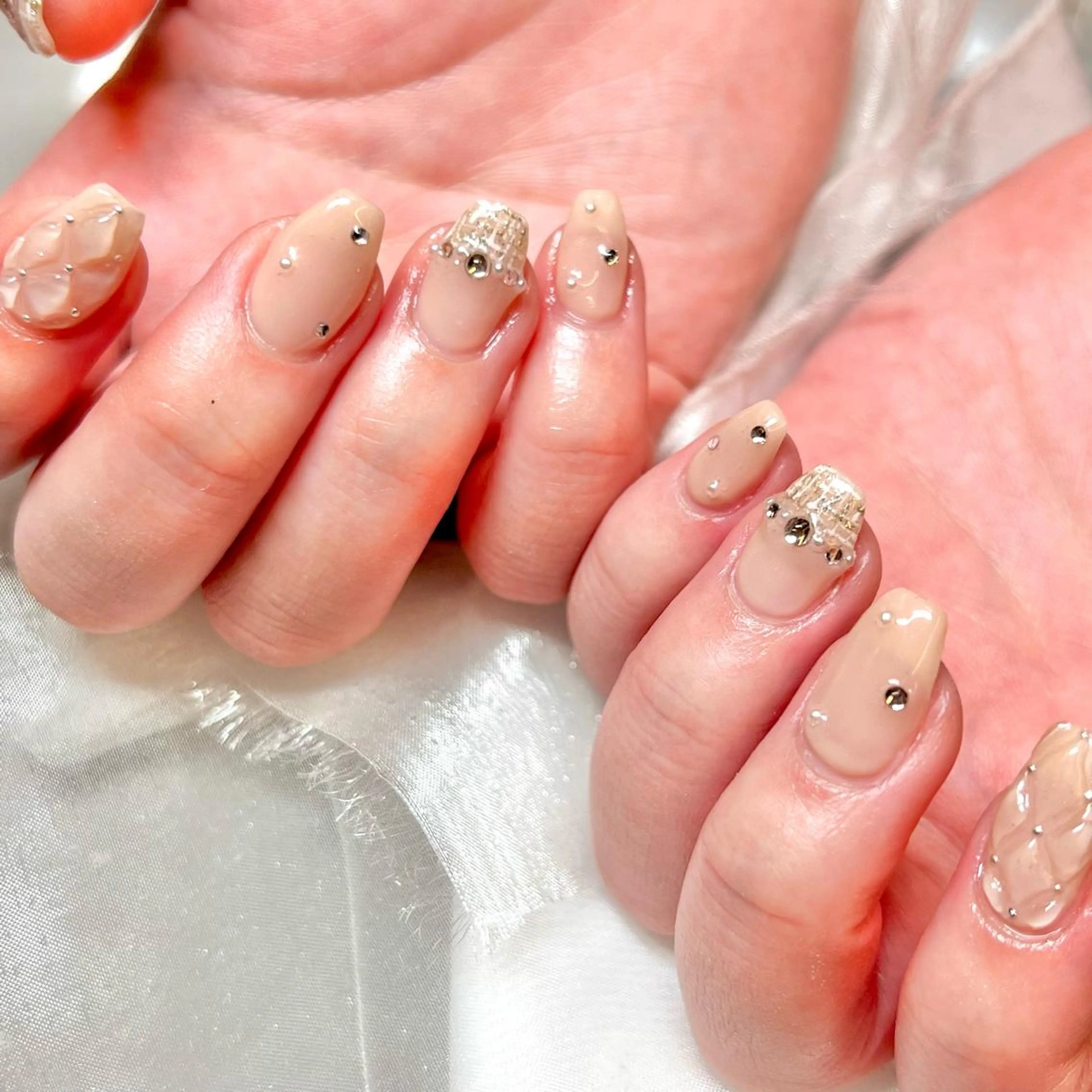 ネイル アートネイル オーロラネイル ジェルネイル 韓国ネイル ロングネイル ハンドネイル clover nailのネイルデザイン