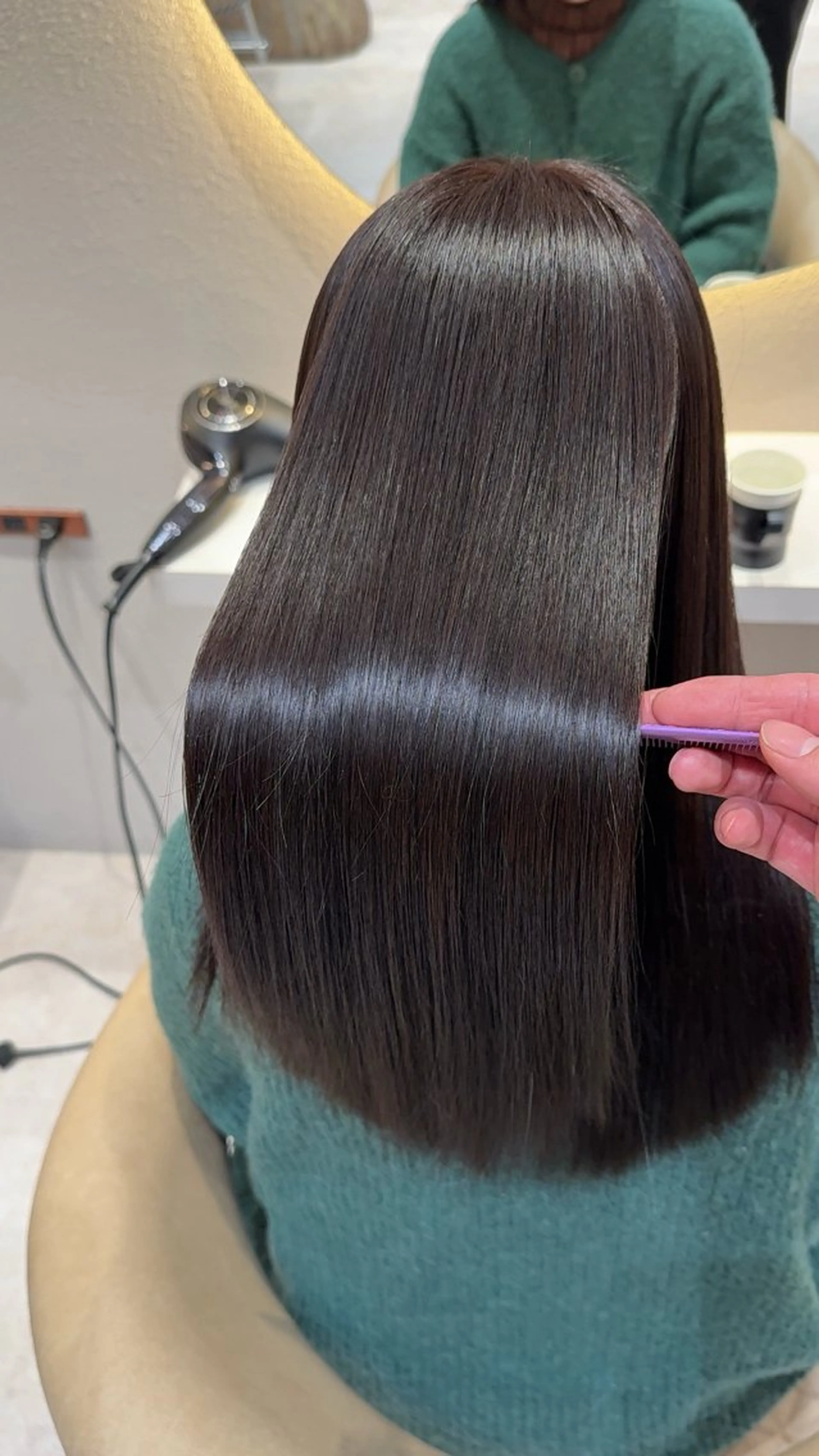 セミロング カラー カット ヘアカラー 縮毛矯正 レイヤー❣️縮毛矯 川村利幸のヘアスタイル