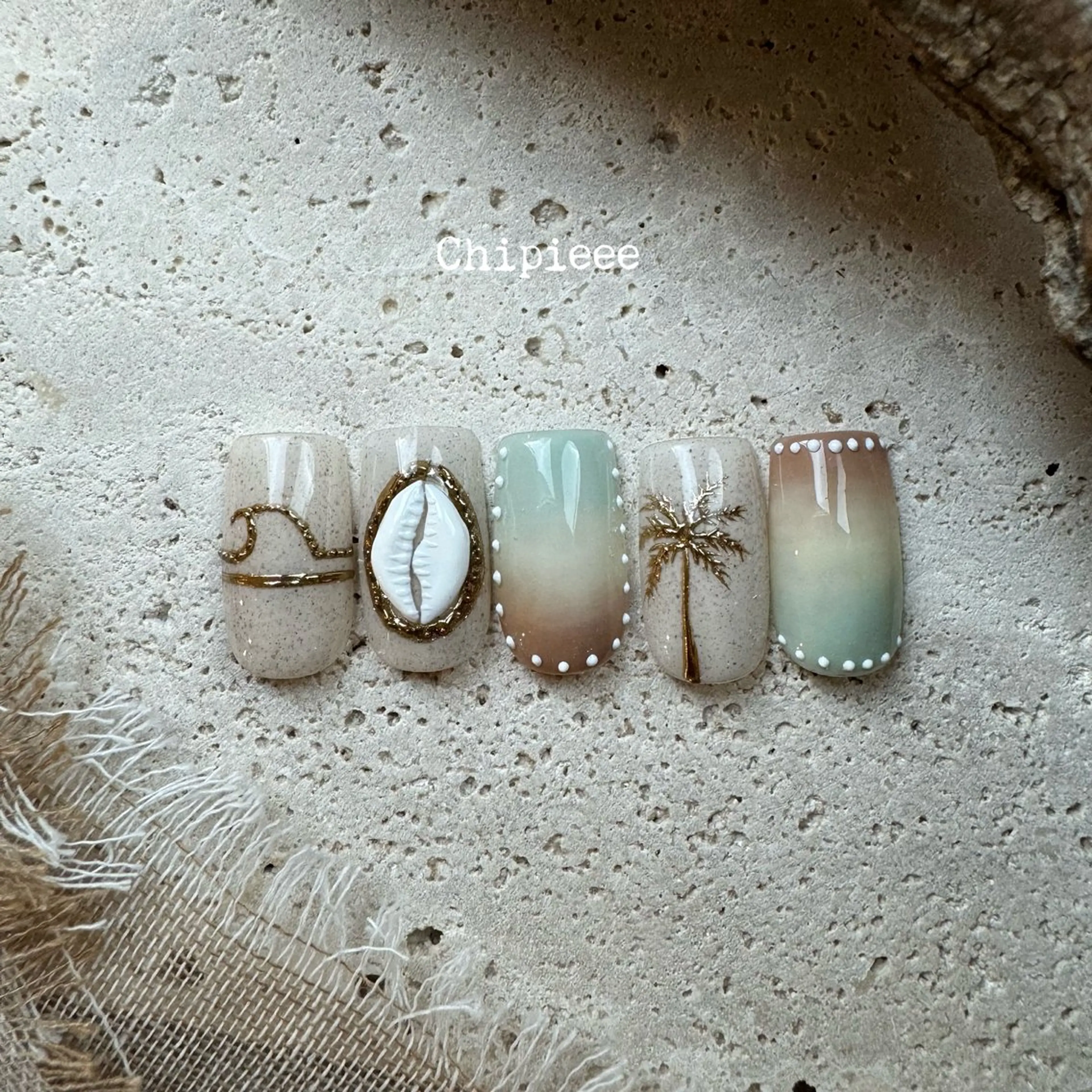 ネイル le  nail edition天神店所属・le MAIKA 天神のネイルデザイン