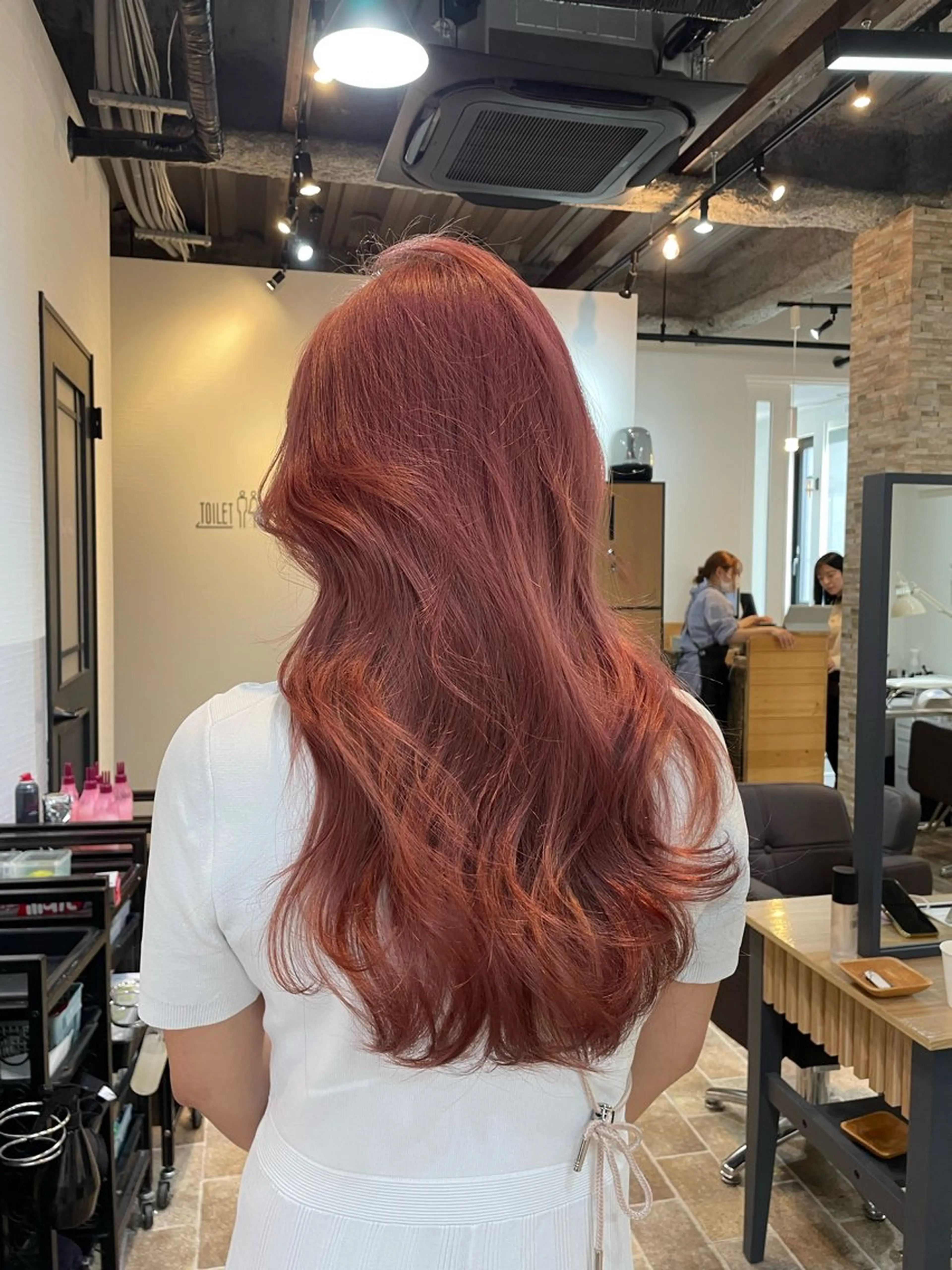 ロング カラー ピンクカラー ヘアカラー Ammi hair所属・YUI/ ブリーチカラー🌷のヘアスタイル