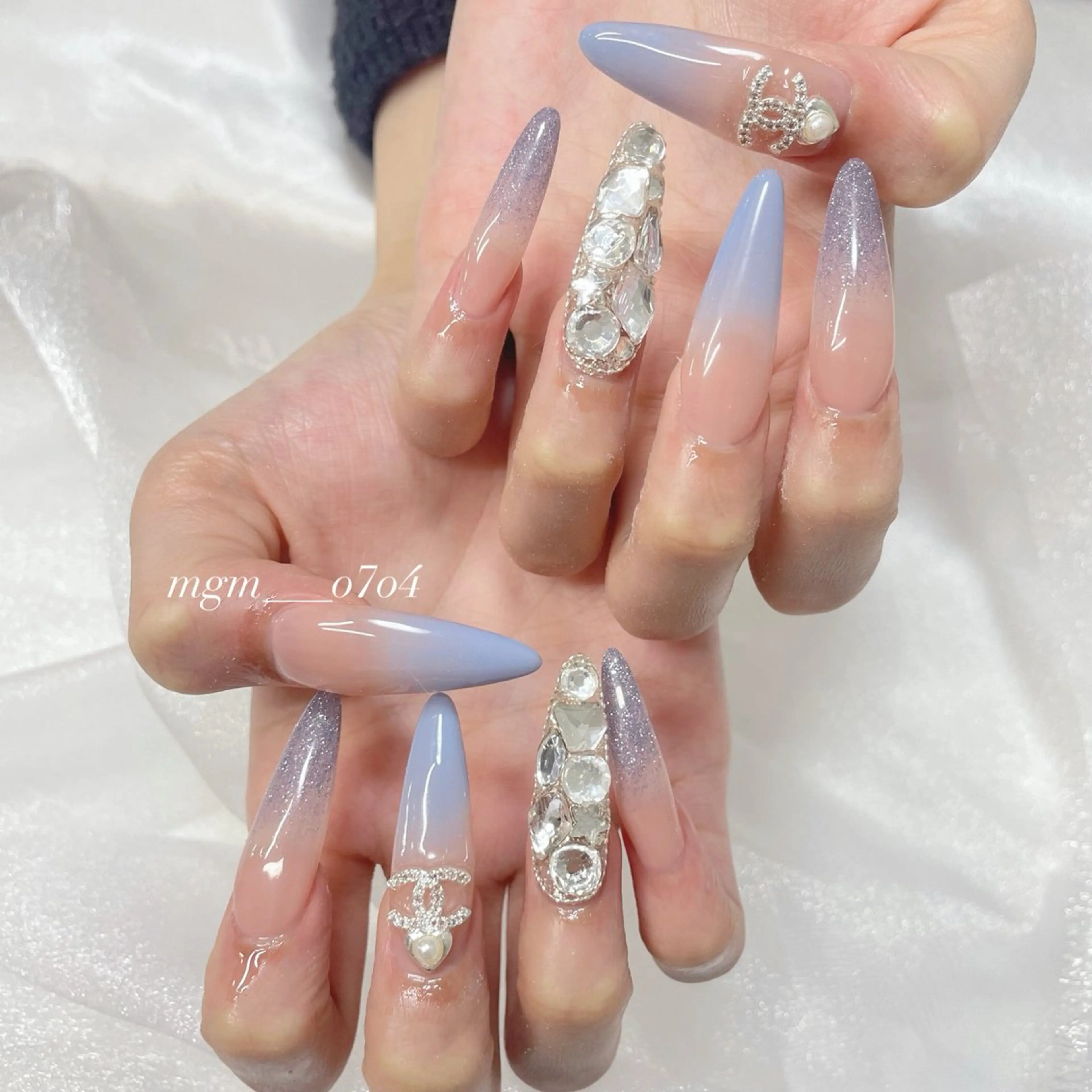 ネイル MoON...❤︎ MeGuのネイルデザイン